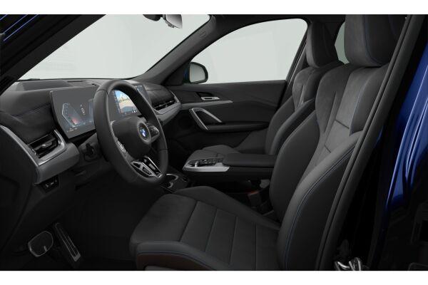 BMW X1 23i M Sport xDrive U11 (CH) AHK-showroom-element-2