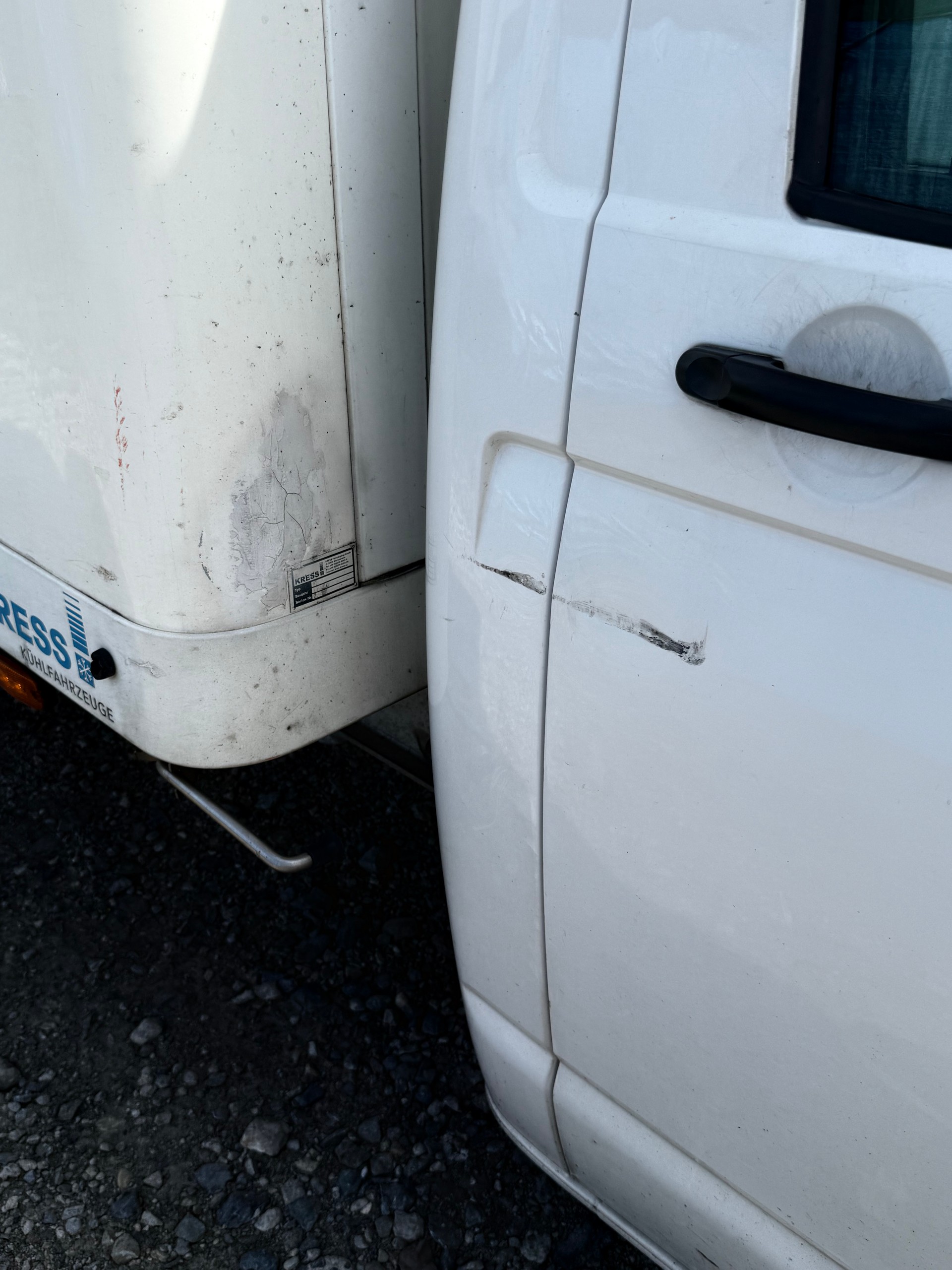 VW T6 2.0 TDI Kühlwagen mit Hebebühne-image-15