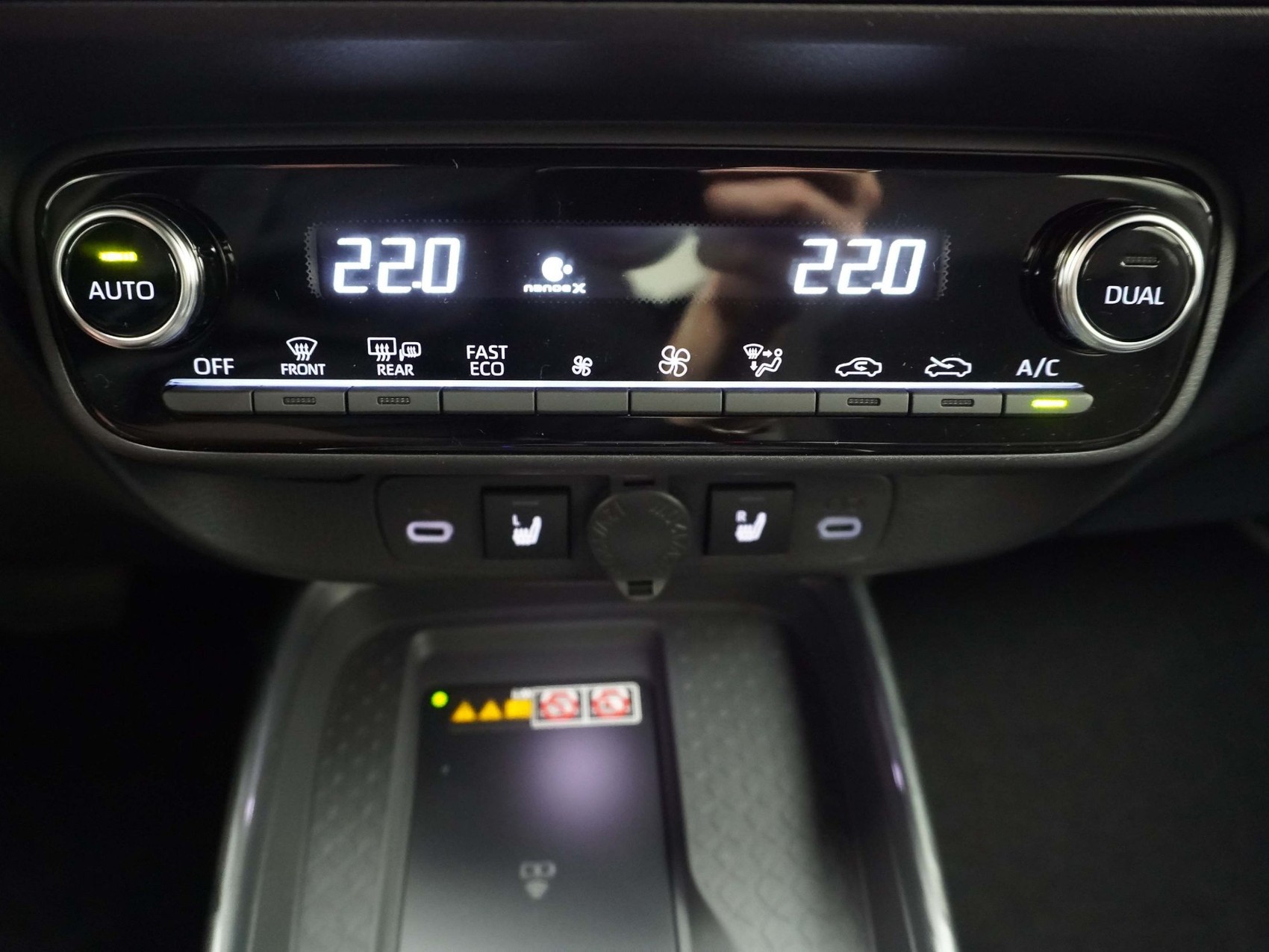 TOYOTA Aygo X 1.5 VVT-i HSD GR Sport ** mit JBL HiFi 😎 **-image-15