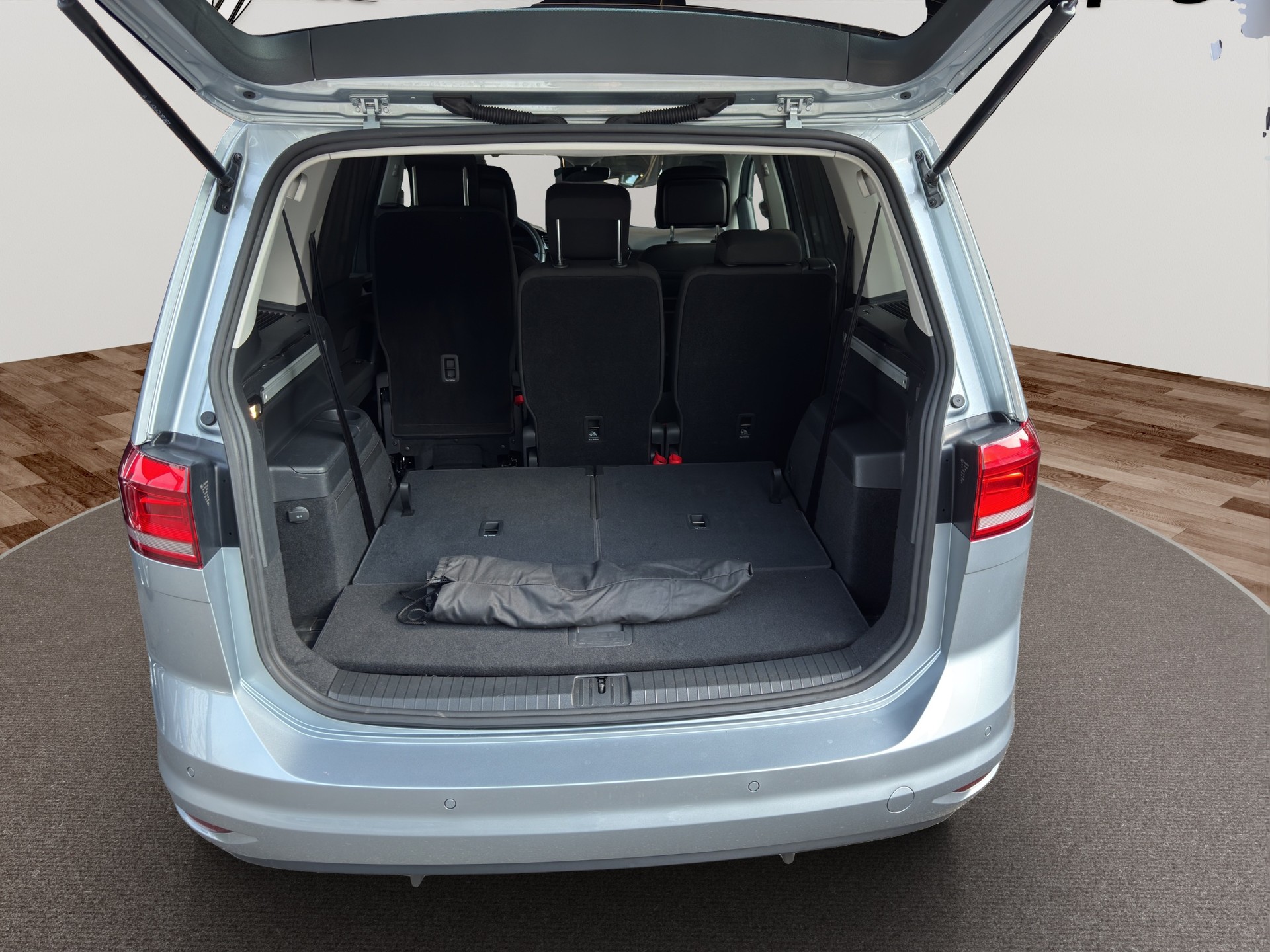 VW Touran 1.5 TSI EVO Comfortline DSG-image-14