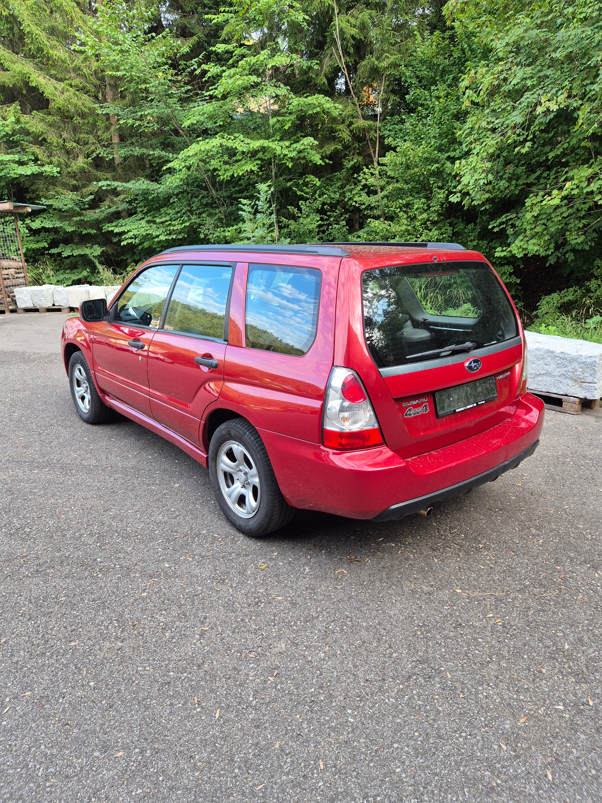 SUBARU Forester 2.0X (Swiss)-image-3