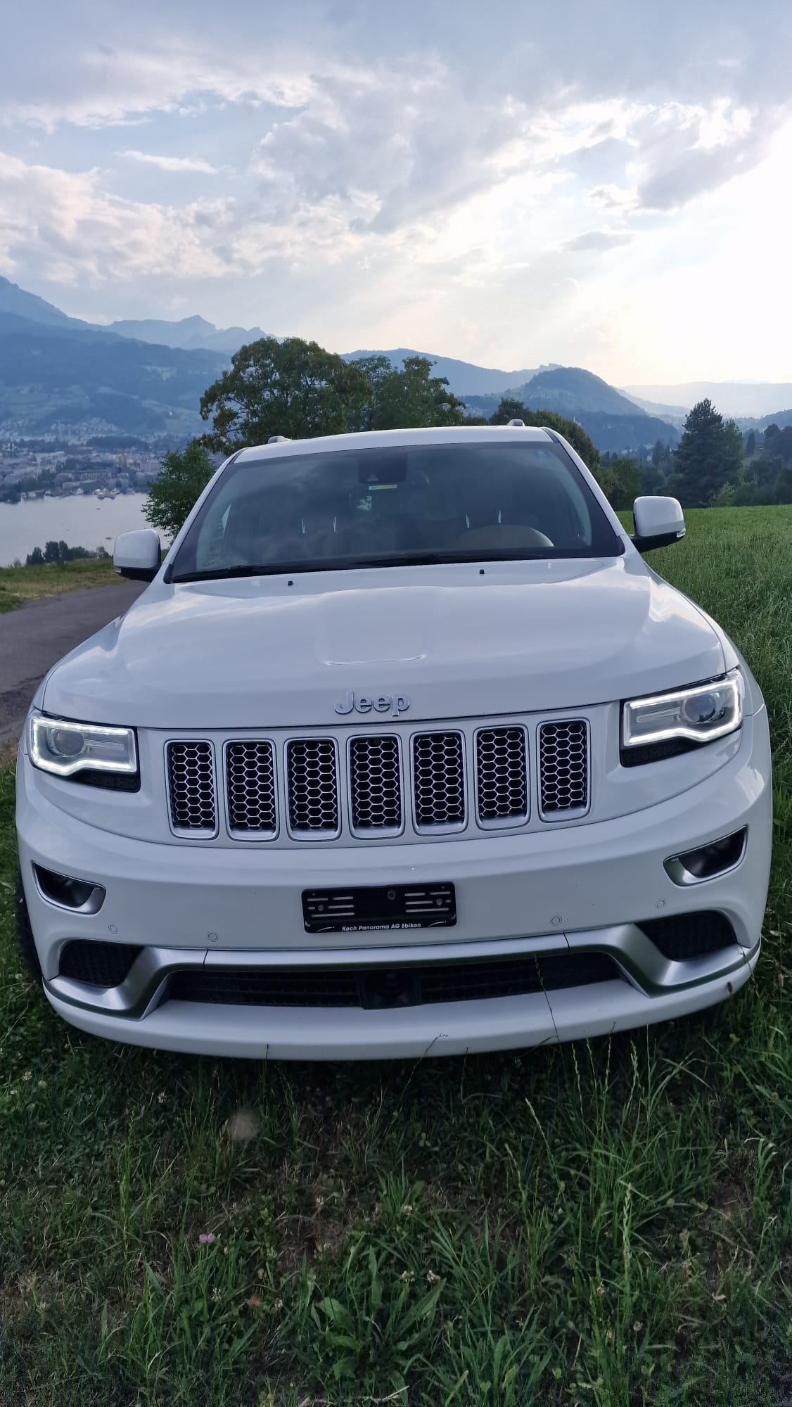 JEEP 3.0 CRD 250 Summit-image-0