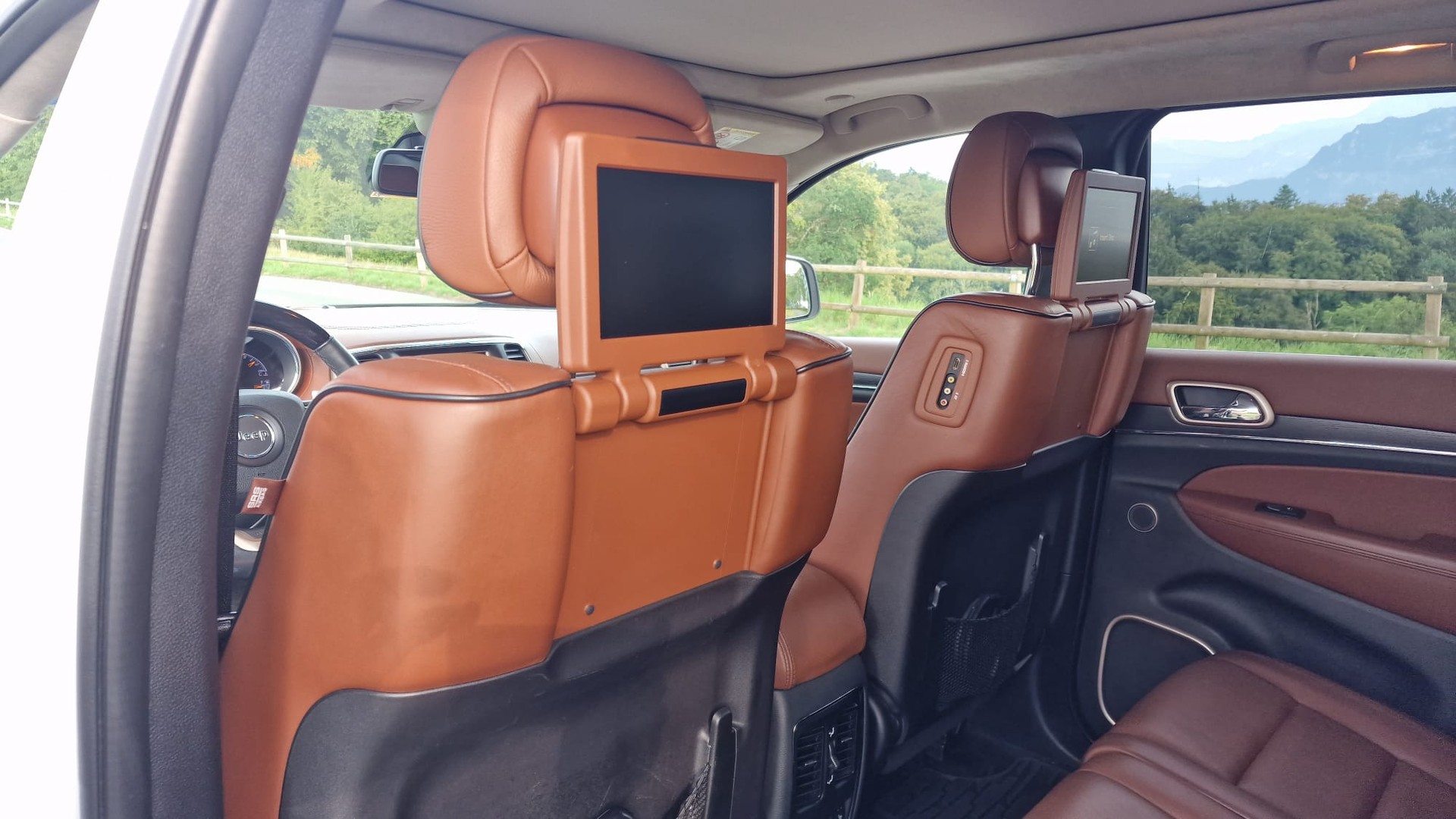 JEEP 3.0 CRD 250 Summit-image-6