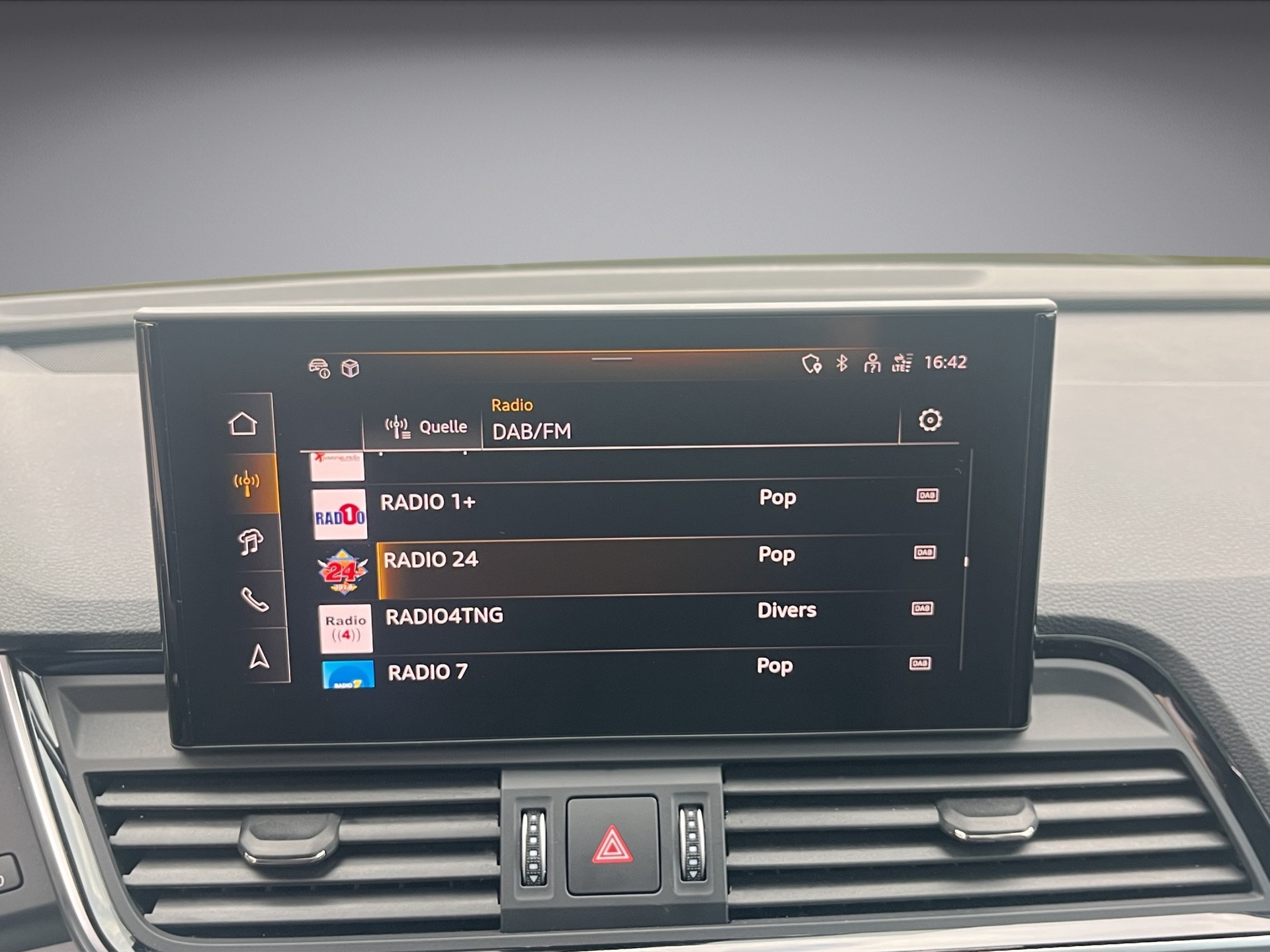 AUDI Q5 55 TFSI e PHEV S line quattro S-tronic*Buiness, Luftfederung, Head-up, B&O Sound, AHK, Panodach, (5-Jahre Garantie)-image-25