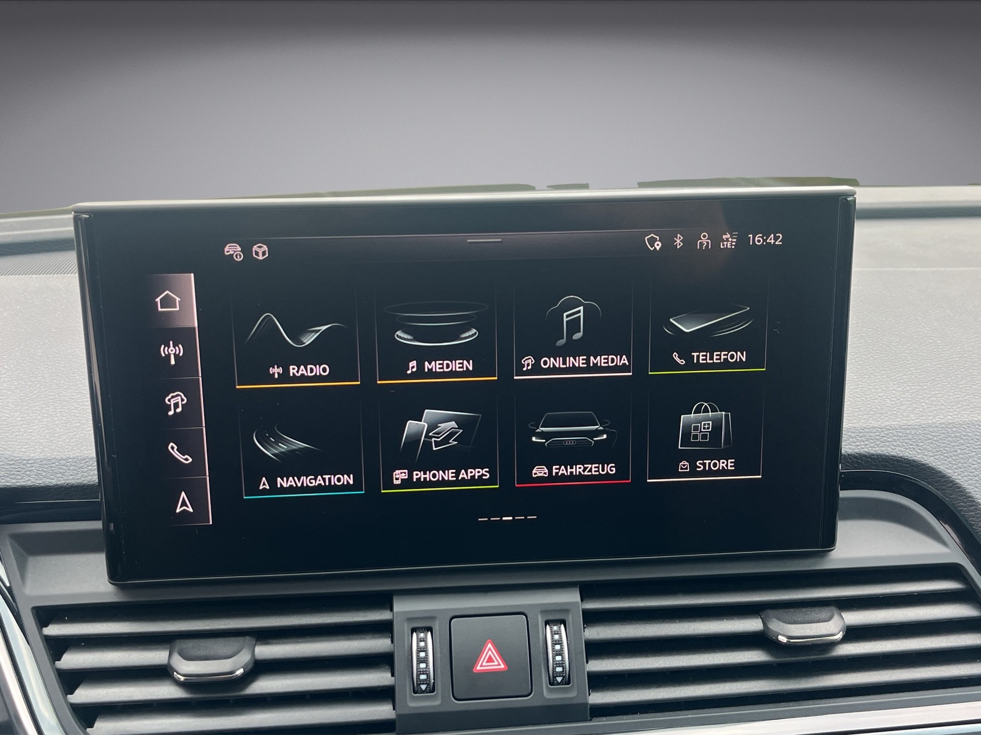 AUDI Q5 55 TFSI e PHEV S line quattro S-tronic*Buiness, Luftfederung, Head-up, B&O Sound, AHK, Panodach, (5-Jahre Garantie)-image-26