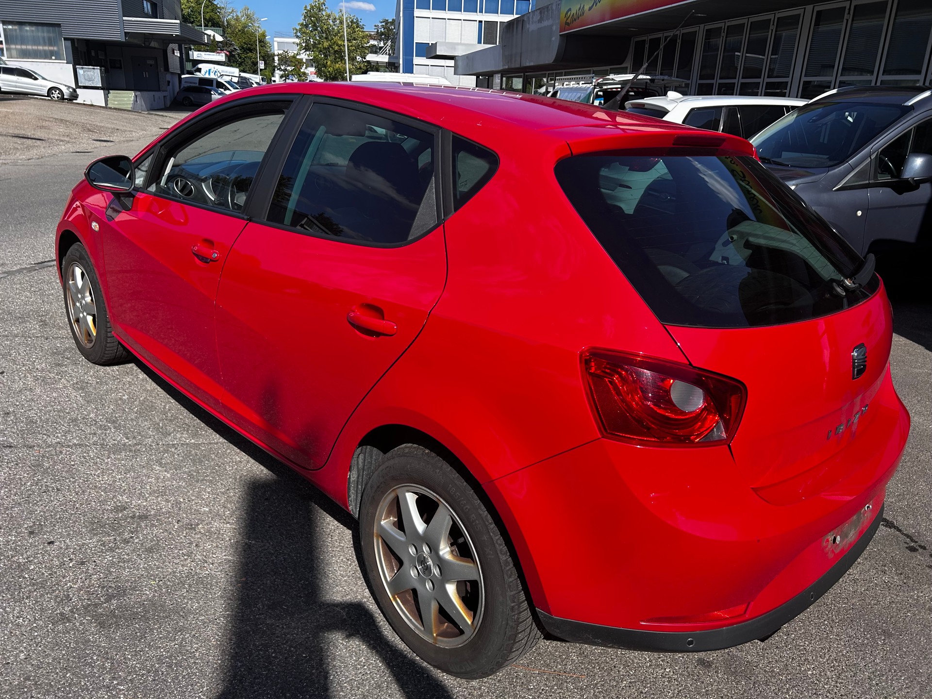 SEAT Ibiza 1.6 Stylance-image-4