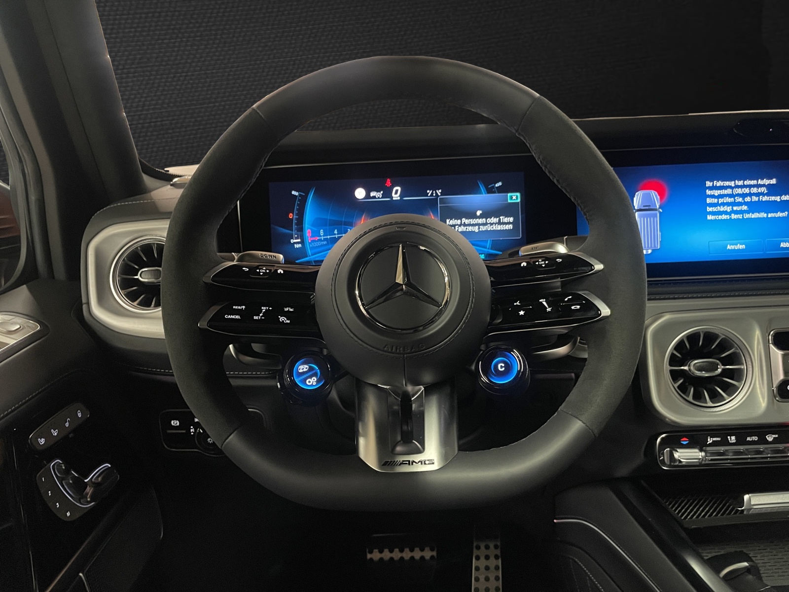MERCEDES-BENZ G 63 AMG 9G-Tronic-image-7