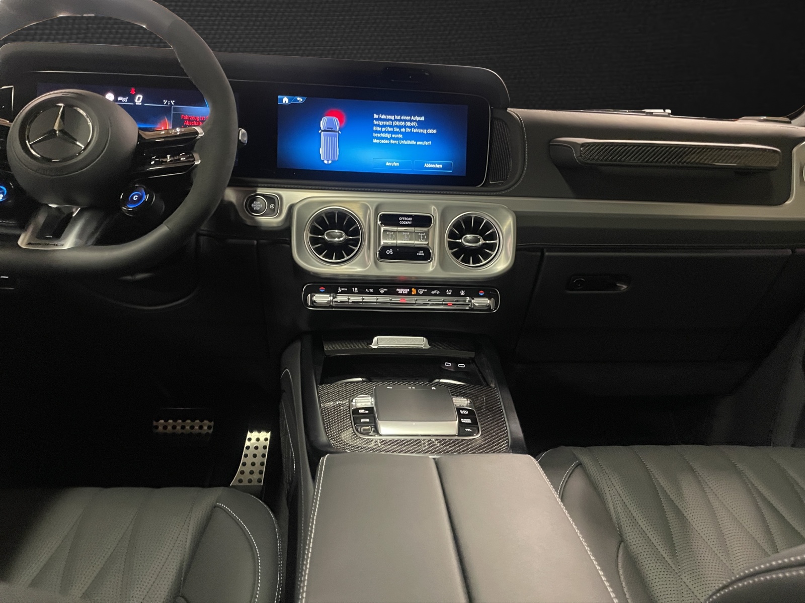 MERCEDES-BENZ G 63 AMG 9G-Tronic-image-14