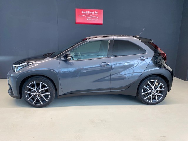 TOYOTA Aygo X 1.5 VVT-i HSD GR Sport-image-2
