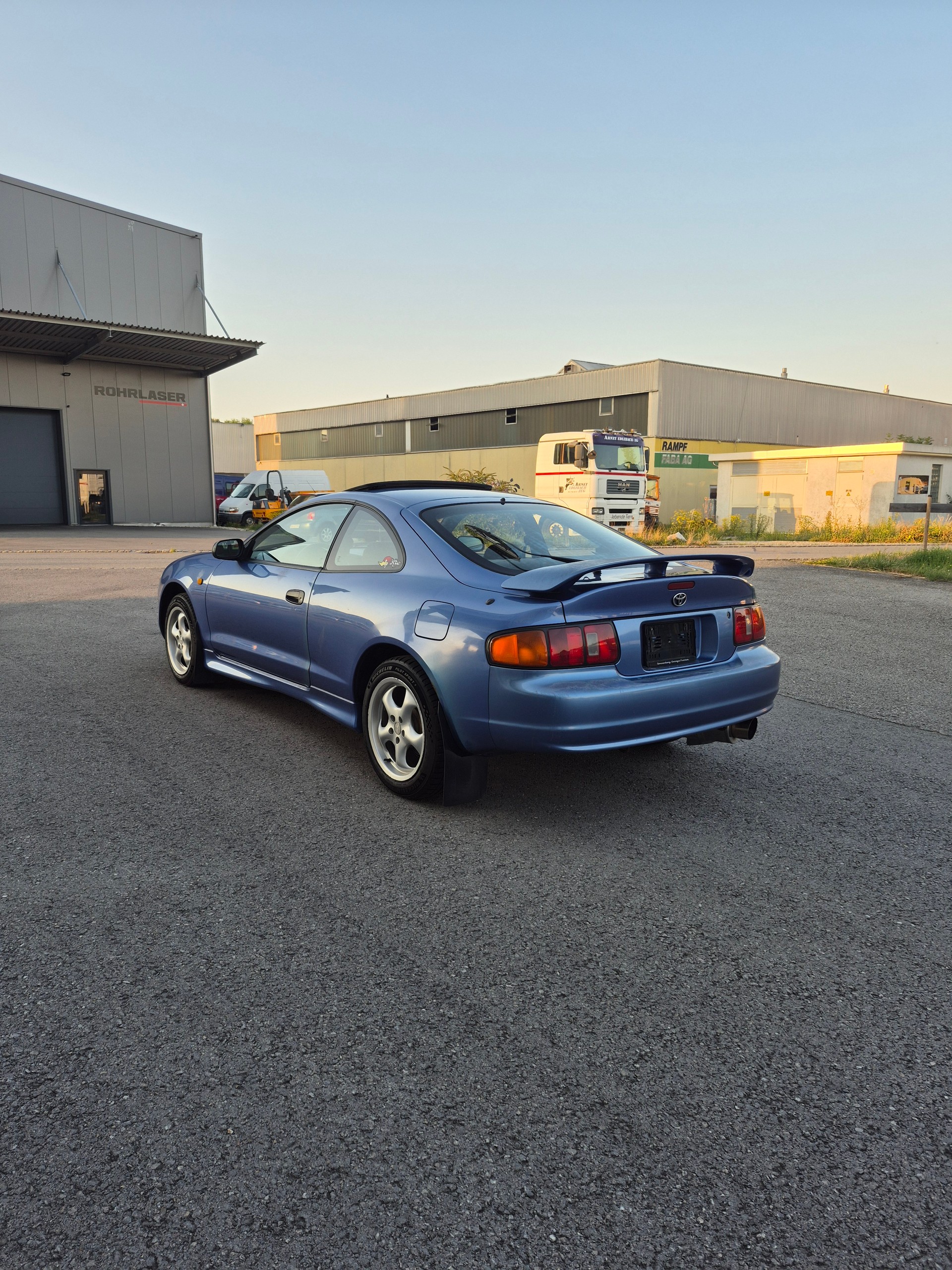 TOYOTA 2.0 GT-image-2