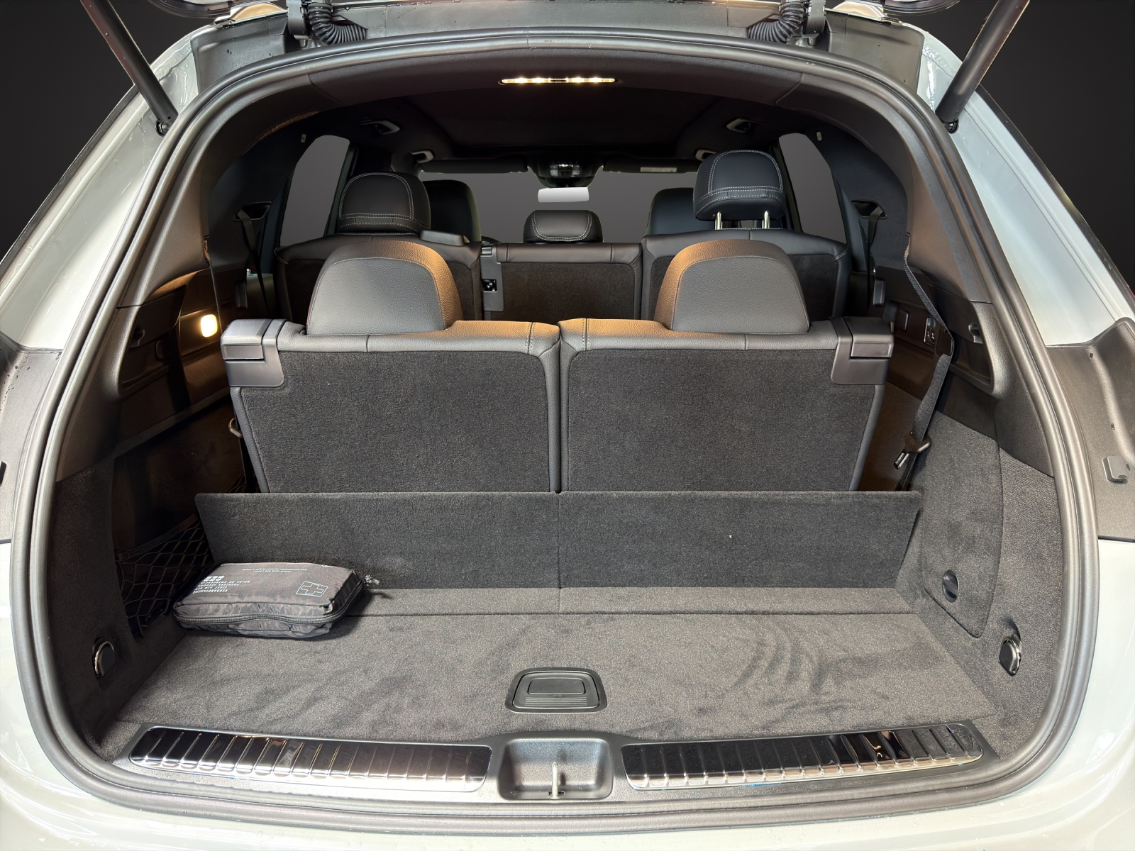 MERCEDES-BENZ GLE 300 d 4Matic 9G-Tronic-image-8