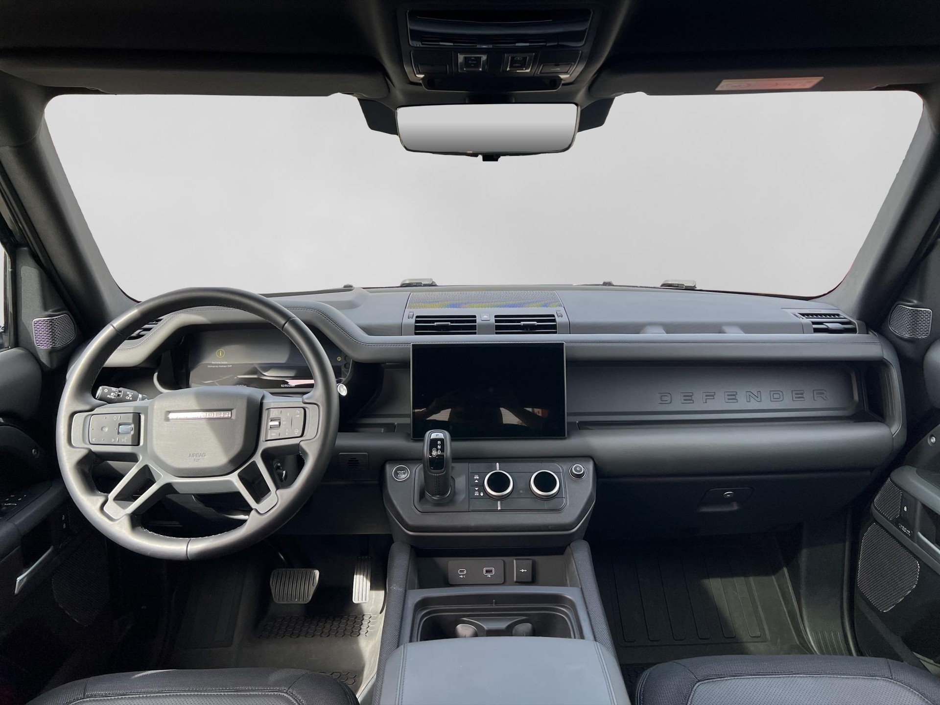 LAND ROVER Defender 110 3.0 D I6 300 X-Dynamic HSE-image-7