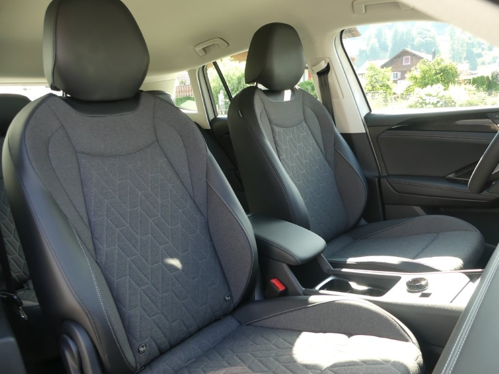 VW Tiguan 1.5 TSI evo2 eHybrid Life DSG-image-10
