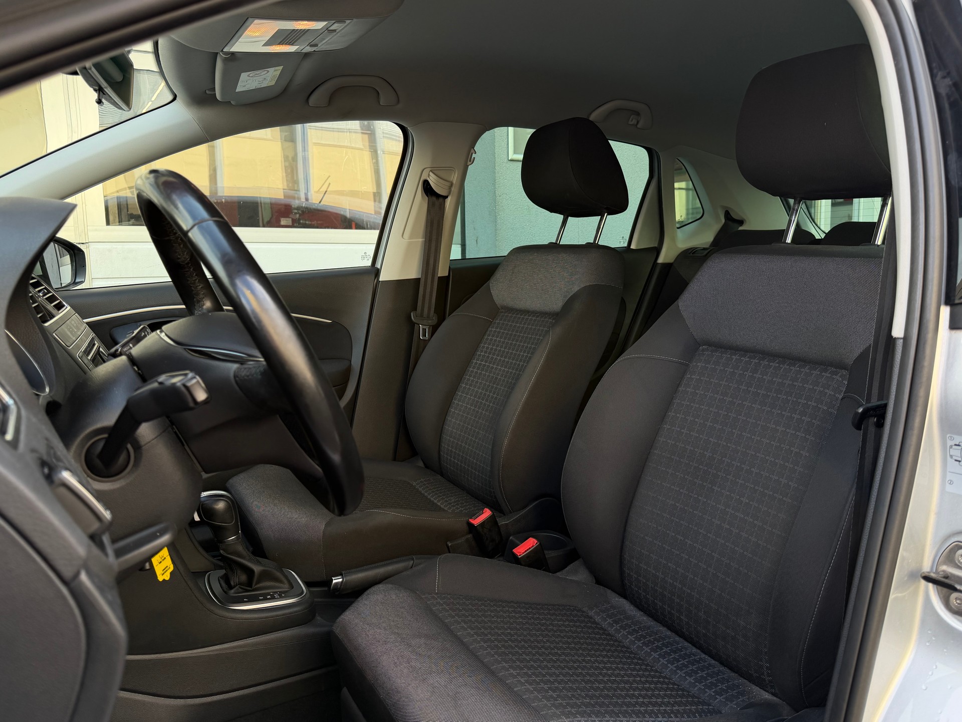 VW Polo 1.2 TSI BMT Comfortline DSG*Ab MFK&Service*Garantie*8-Fach Bereift*Tempomat*Parkpilot*-image-11