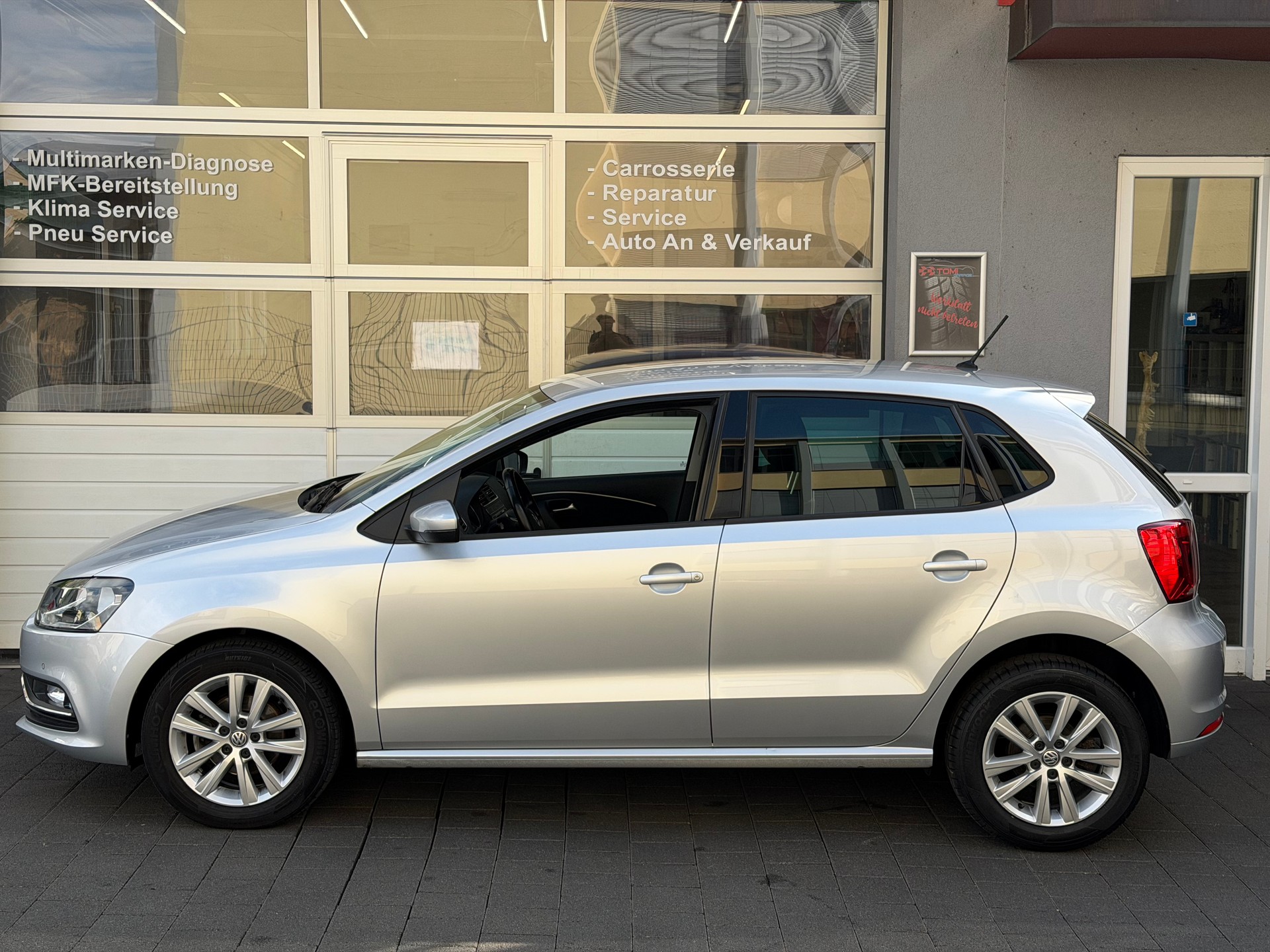 VW Polo 1.2 TSI BMT Comfortline DSG*Ab MFK&Service*Garantie*8-Fach Bereift*Tempomat*Parkpilot*-image-1