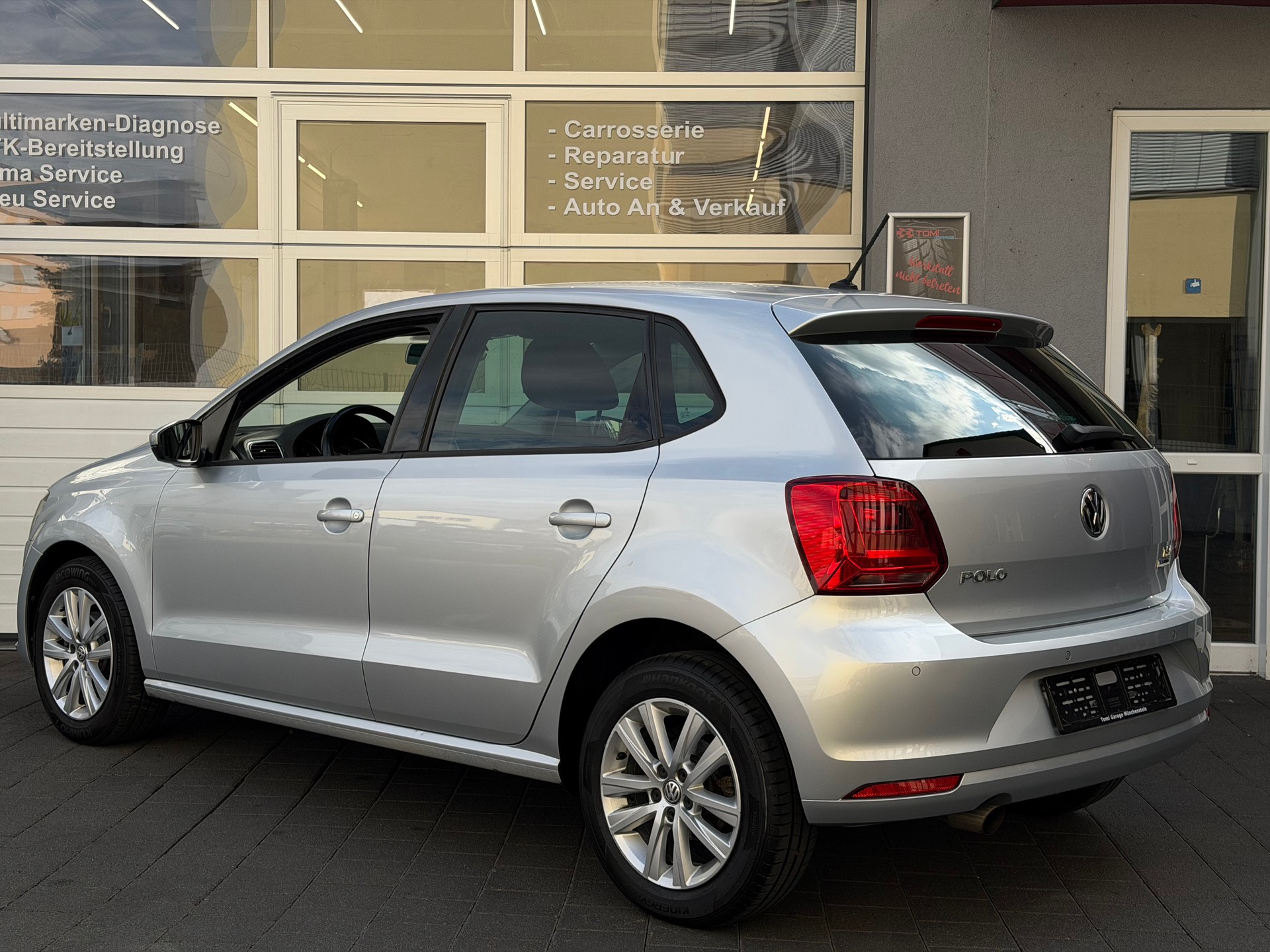 VW Polo 1.2 TSI BMT Comfortline DSG*Ab MFK&Service*Garantie*8-Fach Bereift*Tempomat*Parkpilot*-image-6