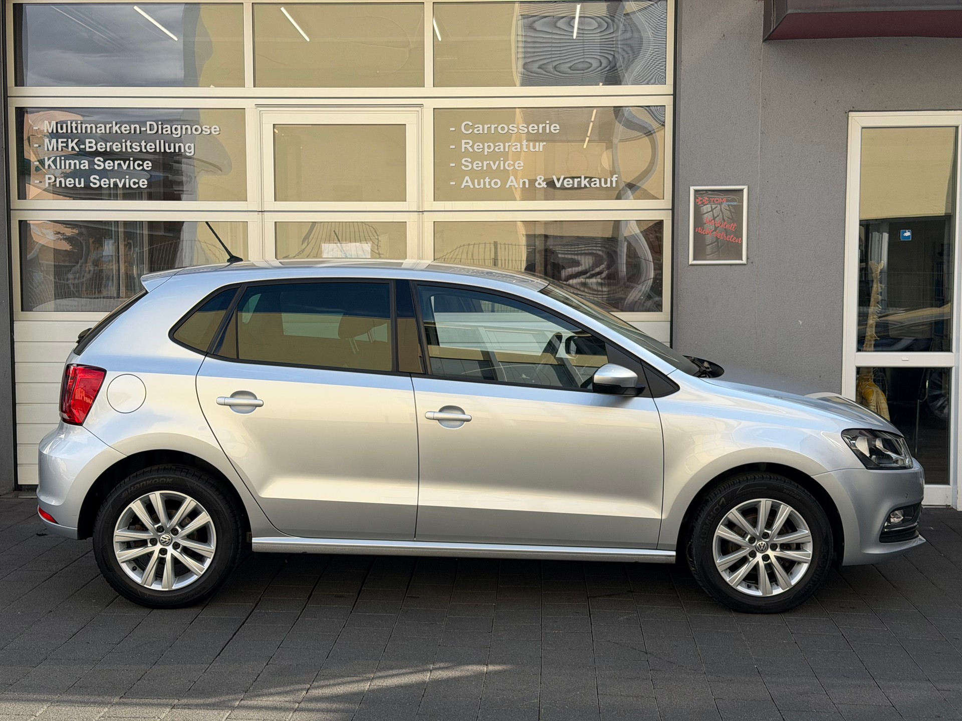 VW Polo 1.2 TSI BMT Comfortline DSG*Ab MFK&Service*Garantie*8-Fach Bereift*Tempomat*Parkpilot*-image-5