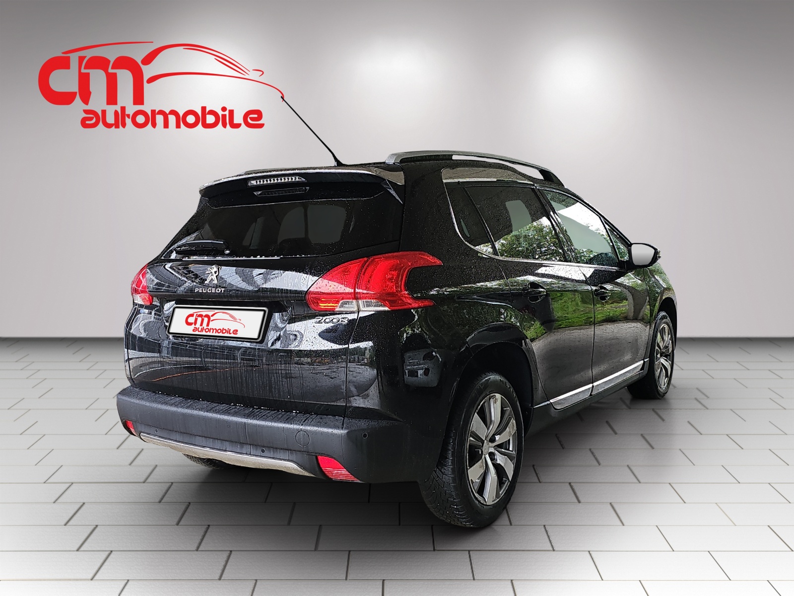 PEUGEOT 2008 1.2 PureTech Allure EAT6-showroom-element-2