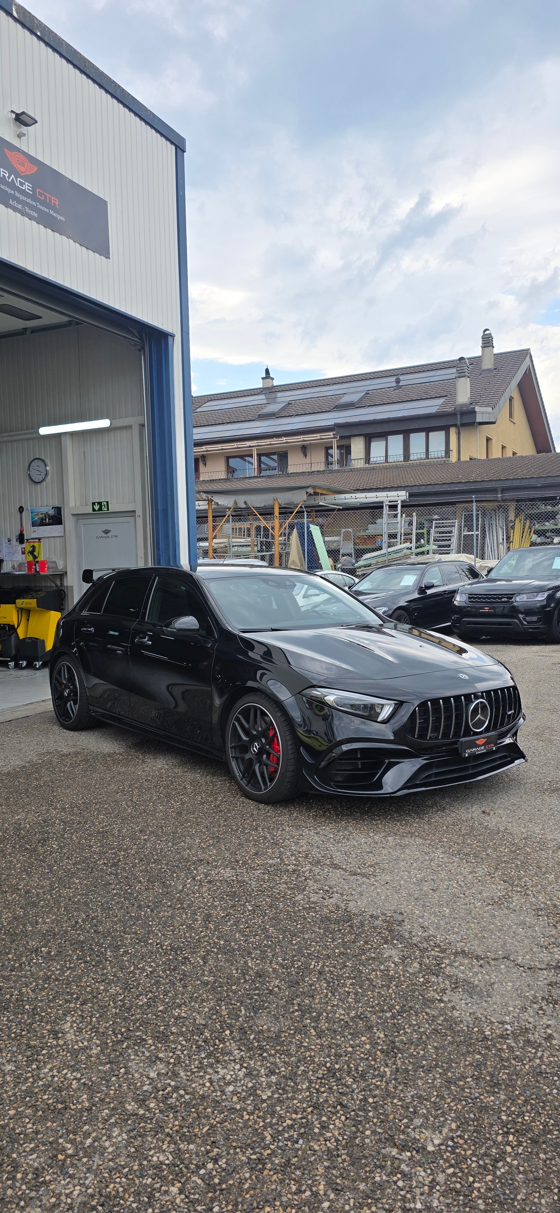 MERCEDES-BENZ A 45 S AMG 4Matic+ Edition 1 Speedshift-image-1