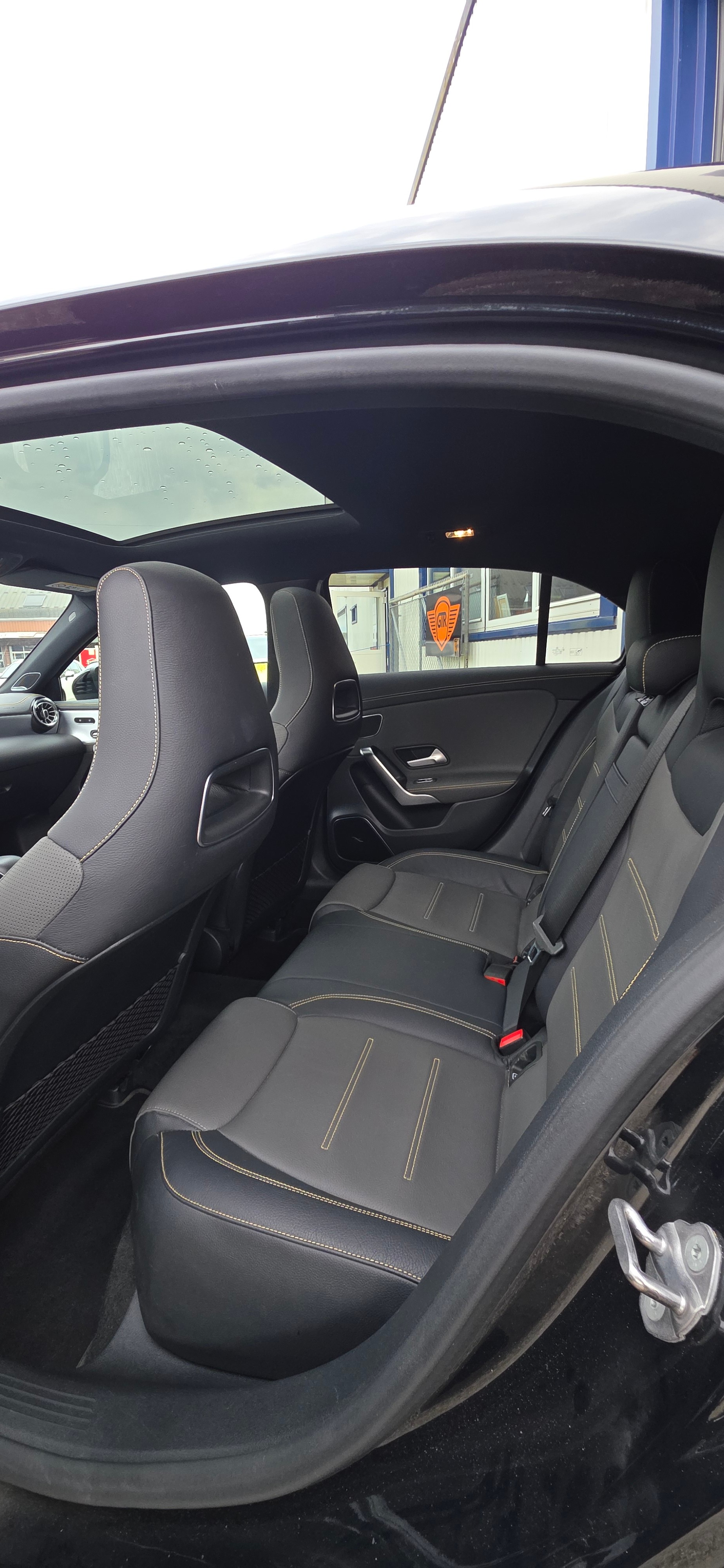 MERCEDES-BENZ A 45 S AMG 4Matic+ Edition 1 Speedshift-image-7