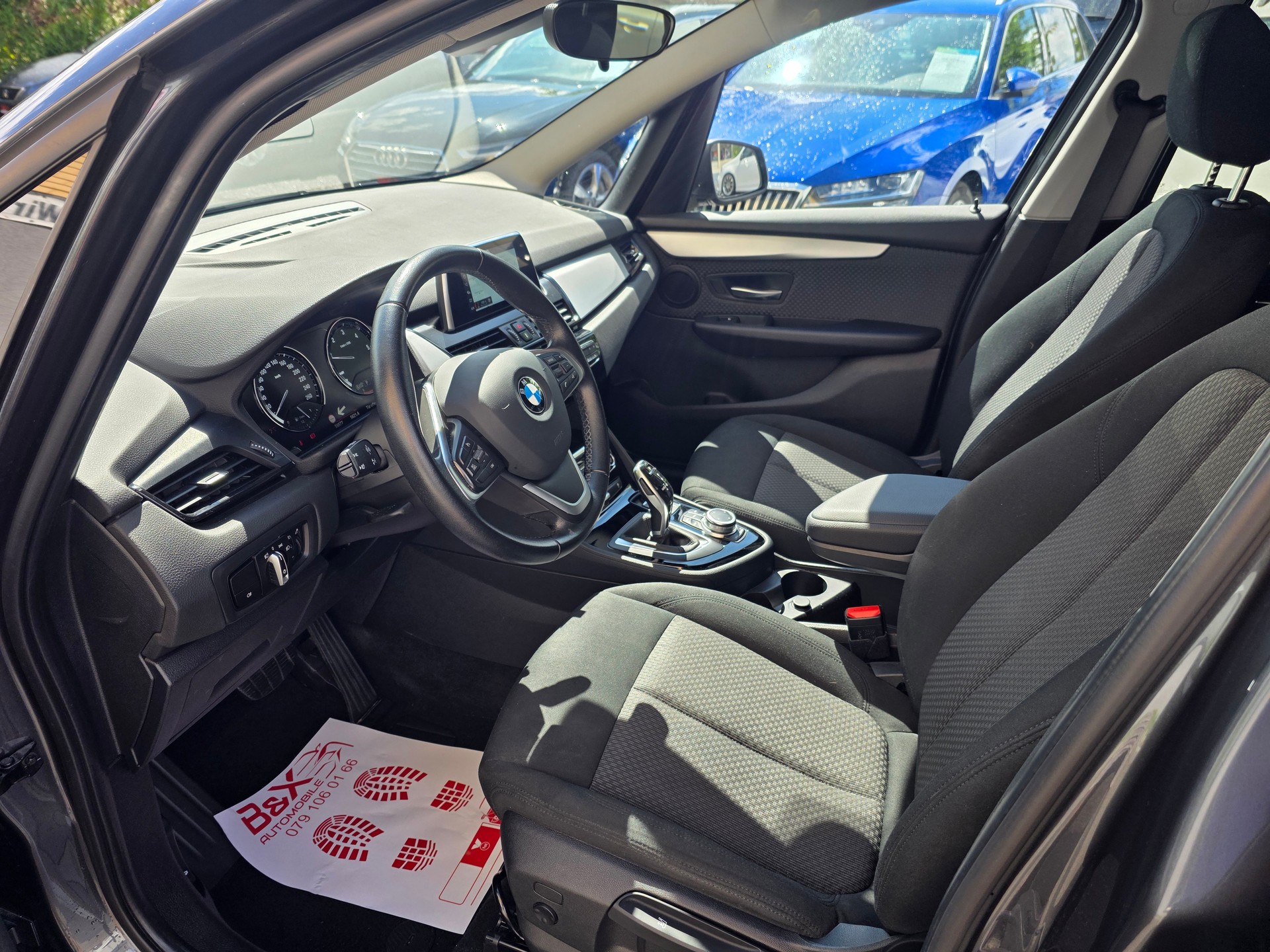 BMW 218d xDrive Gran Tourer Steptronic-image-10