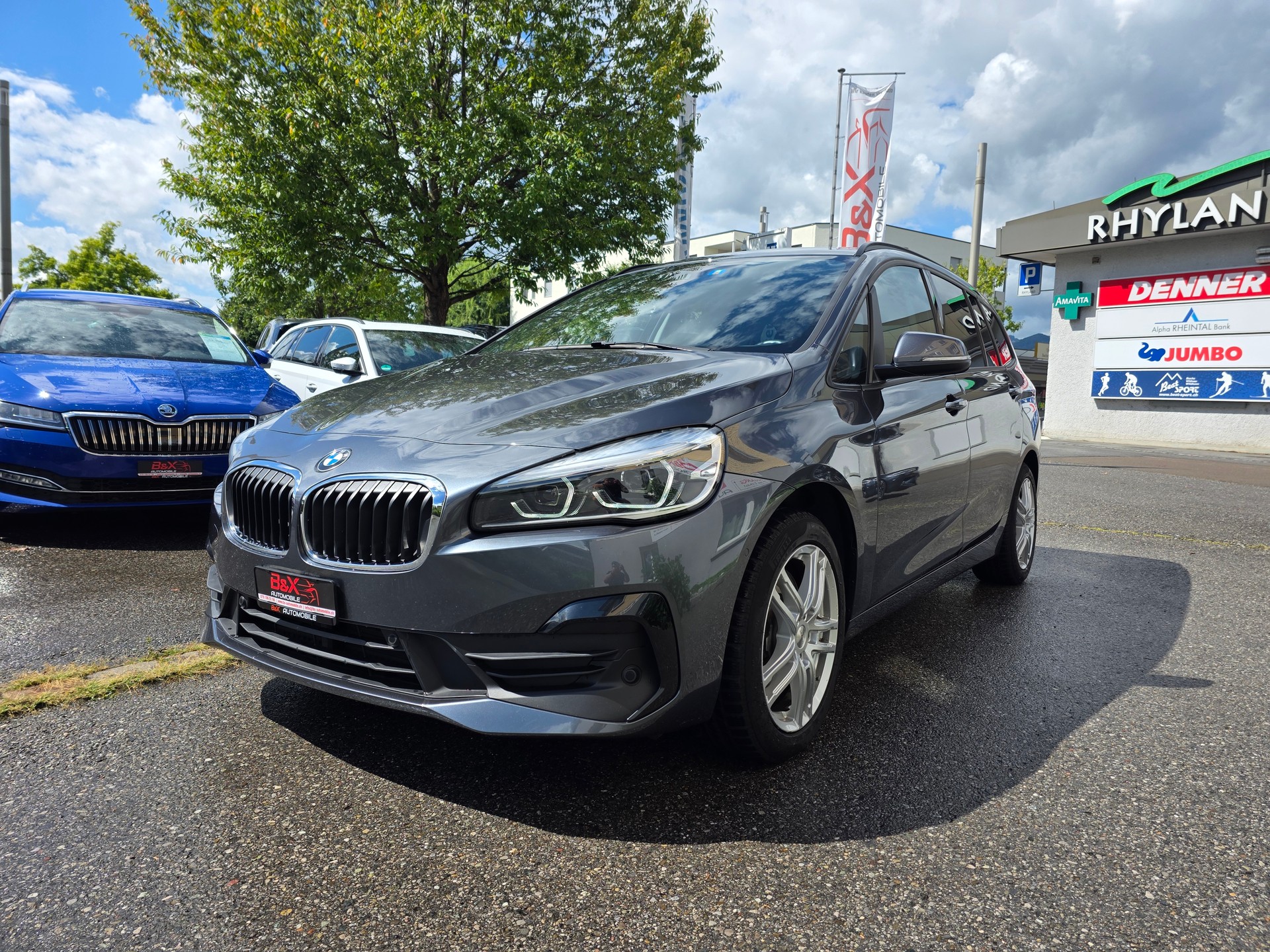 BMW 218d xDrive Gran Tourer Steptronic-image-1