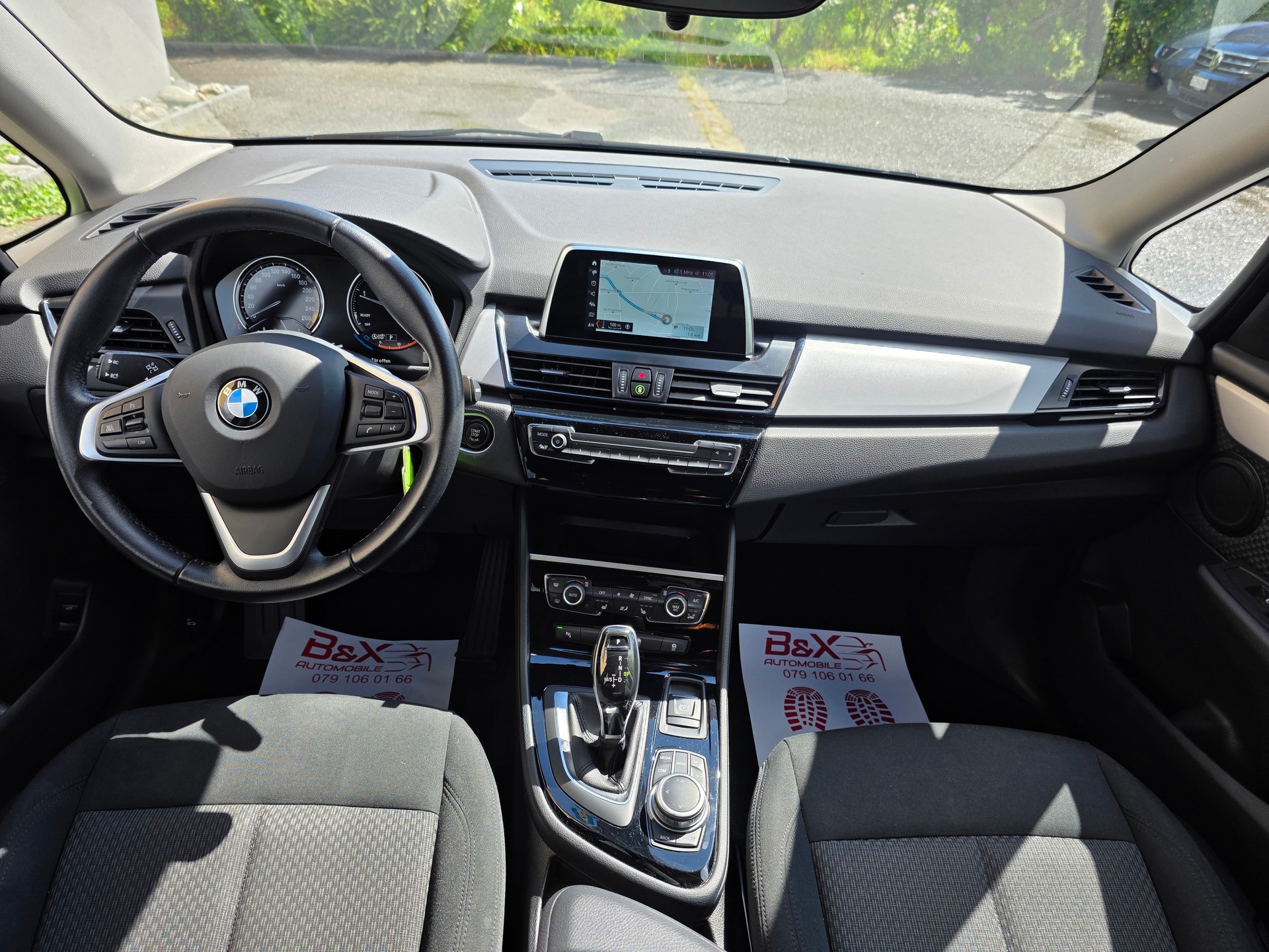 BMW 218d xDrive Gran Tourer Steptronic-image-9
