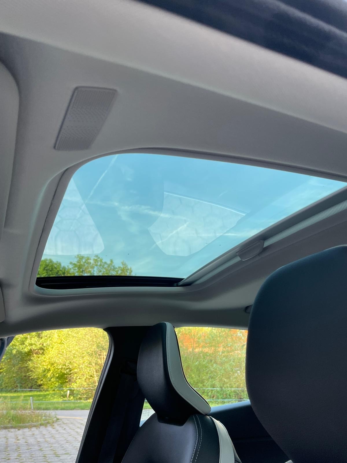 RENAULT CAPTUR-image-4