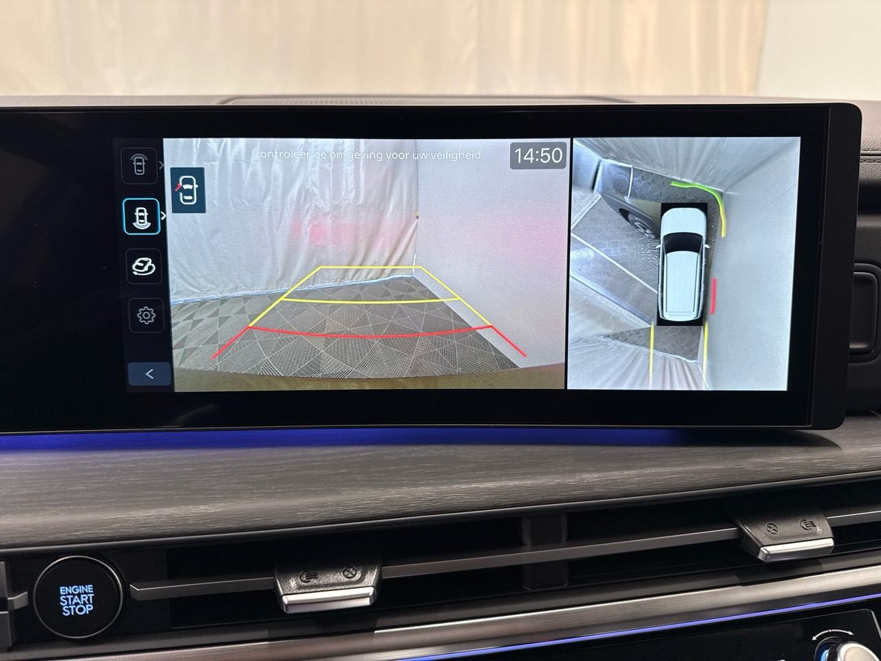 HYUNDAI Santa Fe 1.6 T-GDi PHEV Calligraphy 4WD Automatic-image-4