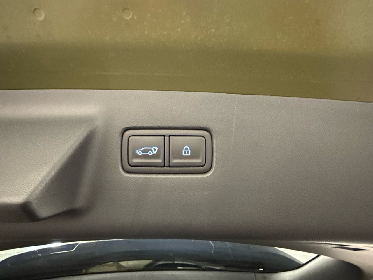 HYUNDAI Santa Fe 1.6 T-GDi PHEV Calligraphy 4WD Automatic-image-9