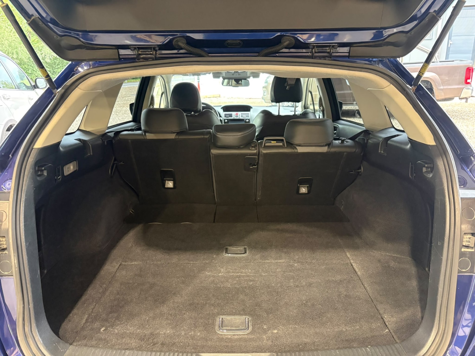 SUBARU 1.6 DIT Swiss Plus-image-4