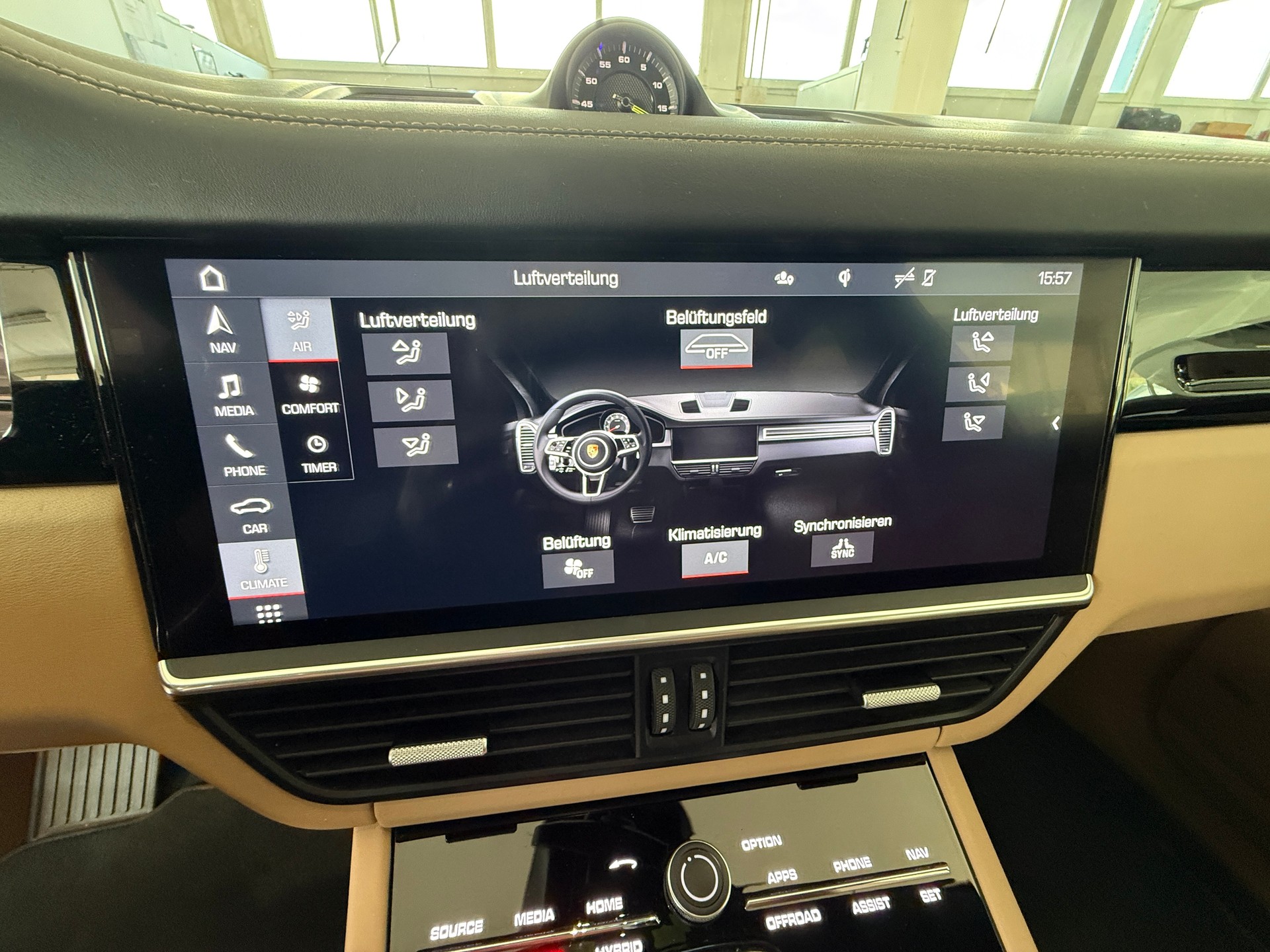 PORSCHE Cayenne E-Hybrid-image-18