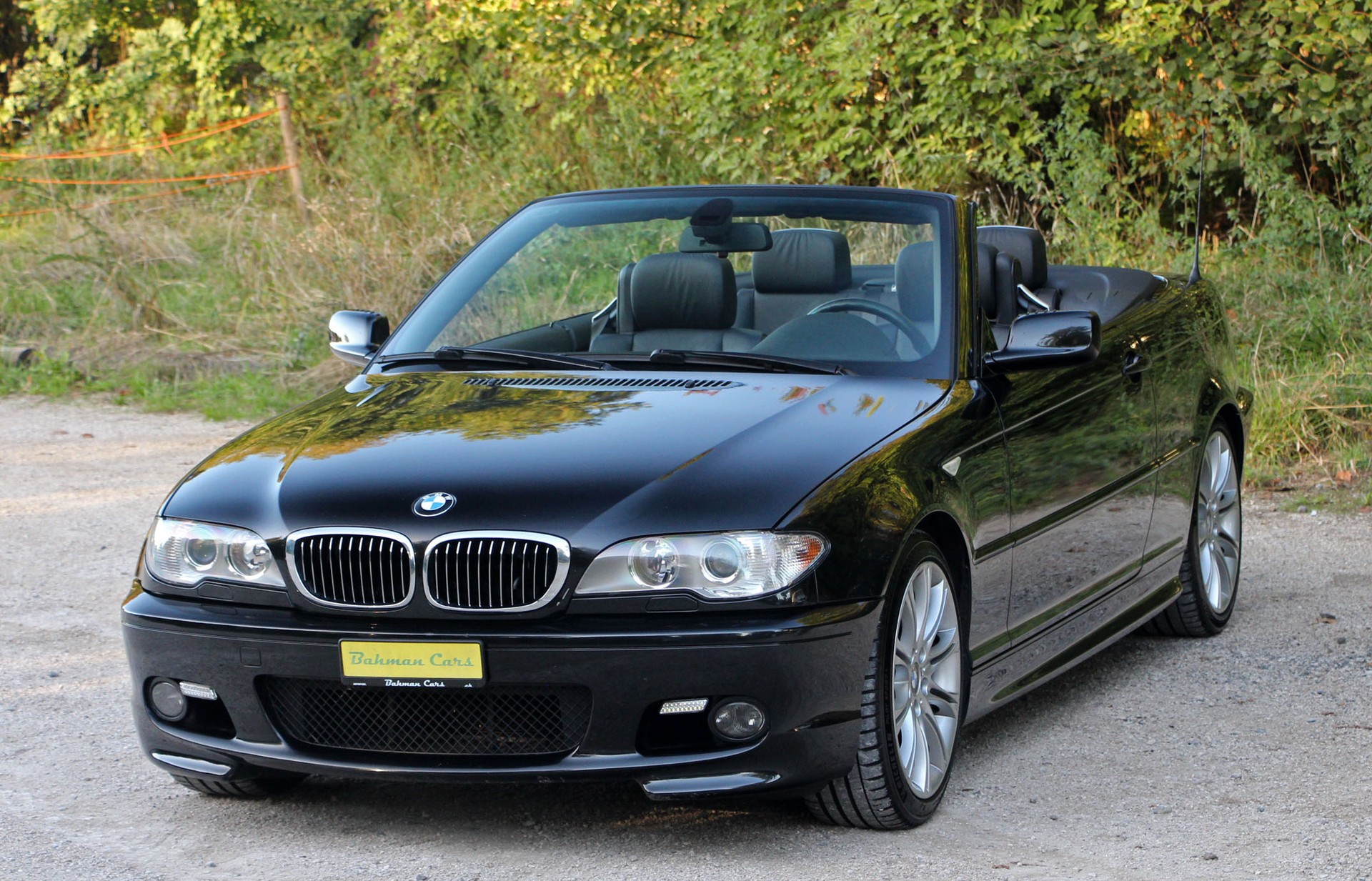 BMW 330Ci Cabriolet M-Sport Pack-image-2