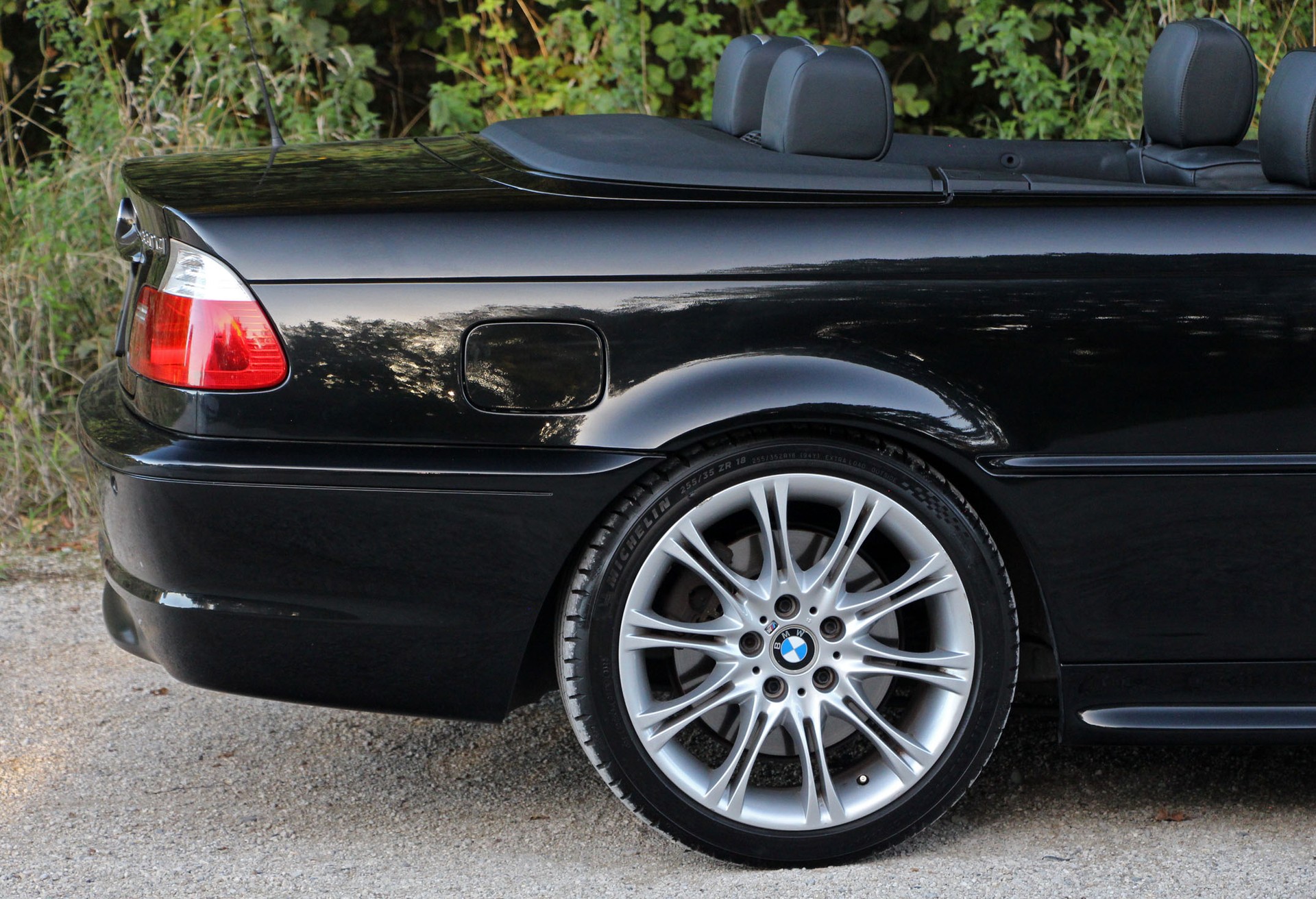 BMW 330Ci Cabriolet M-Sport Pack-image-17