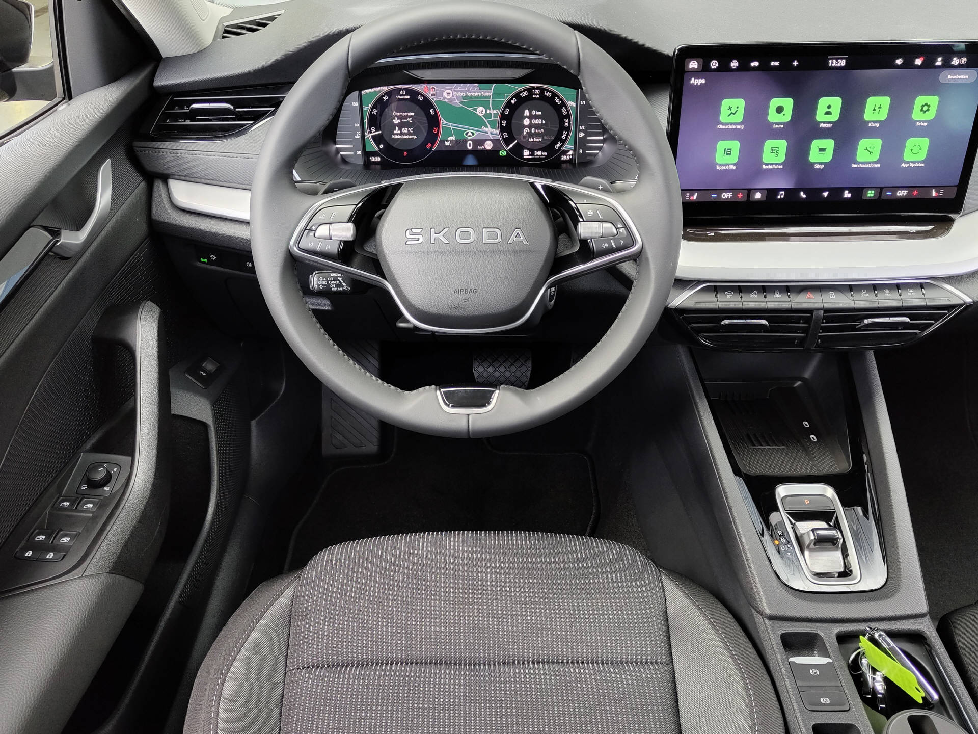 SKODA Octavia Combi 2.0 TSI Selection 4x4 DSG-image-4