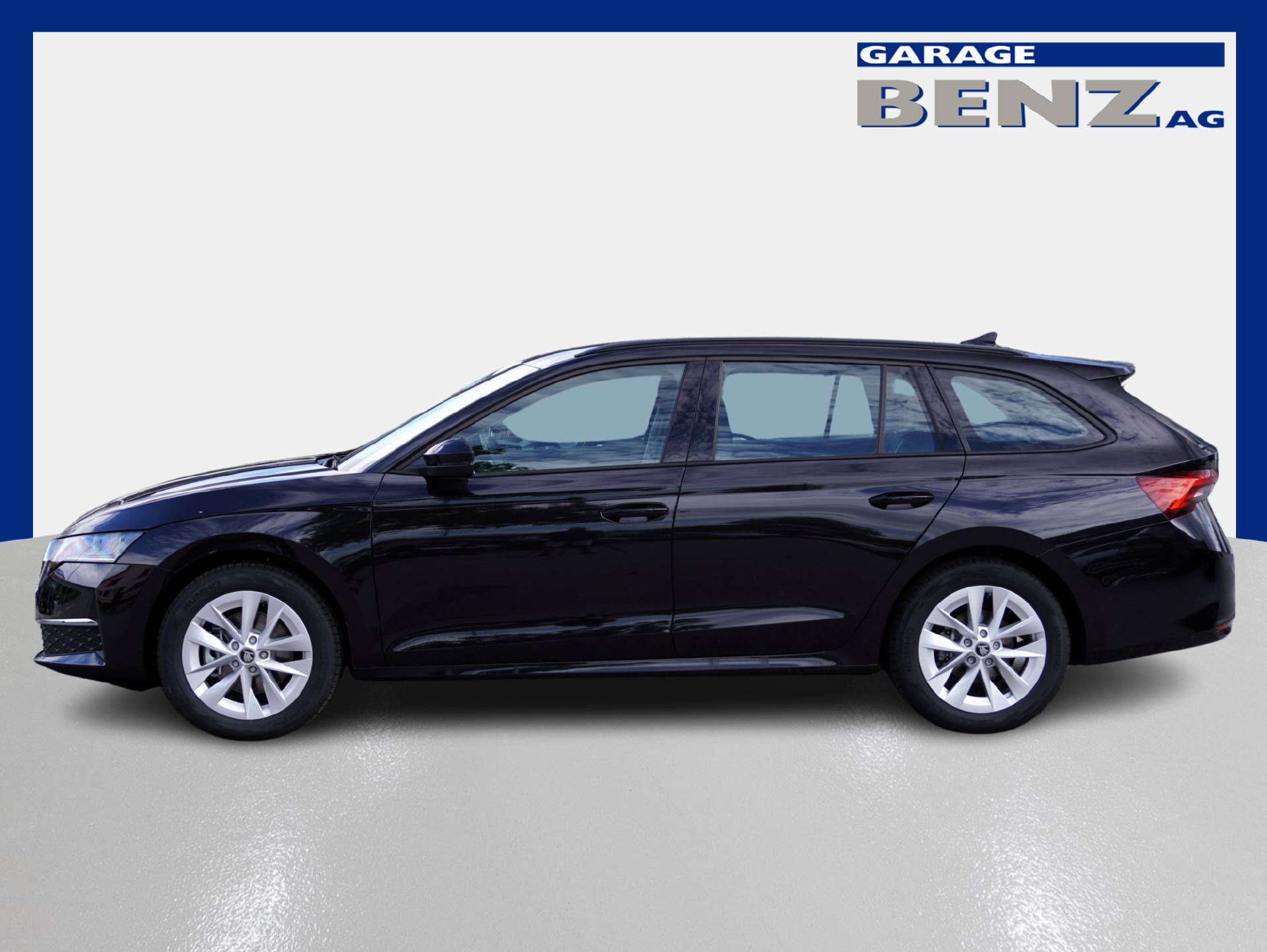 SKODA Octavia Combi 2.0 TSI Selection 4x4 DSG-image-3