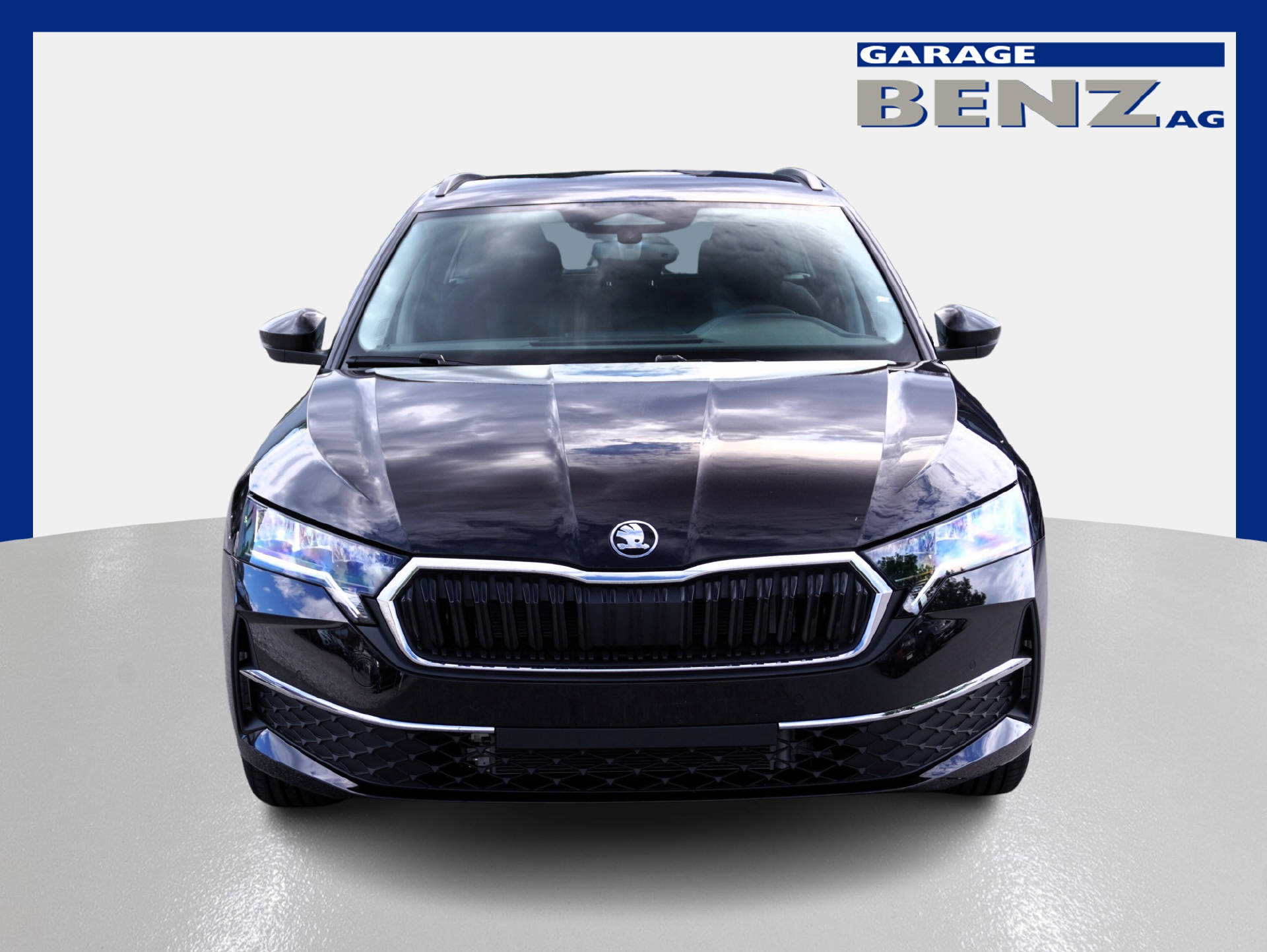 SKODA Octavia Combi 2.0 TSI Selection 4x4 DSG-image-1