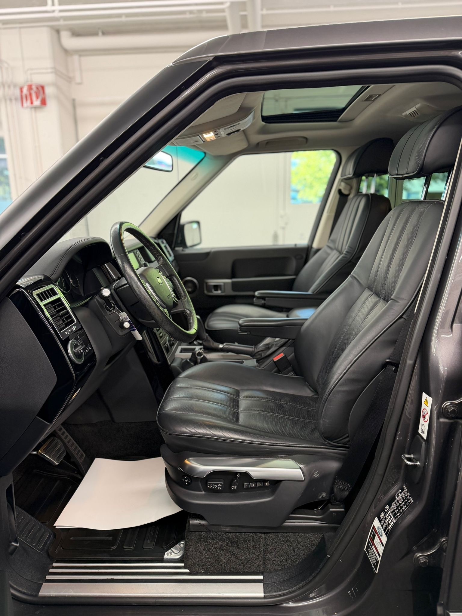 LAND ROVER Range Rover 4.2 V8 SC SUPERCHARGED-image-16