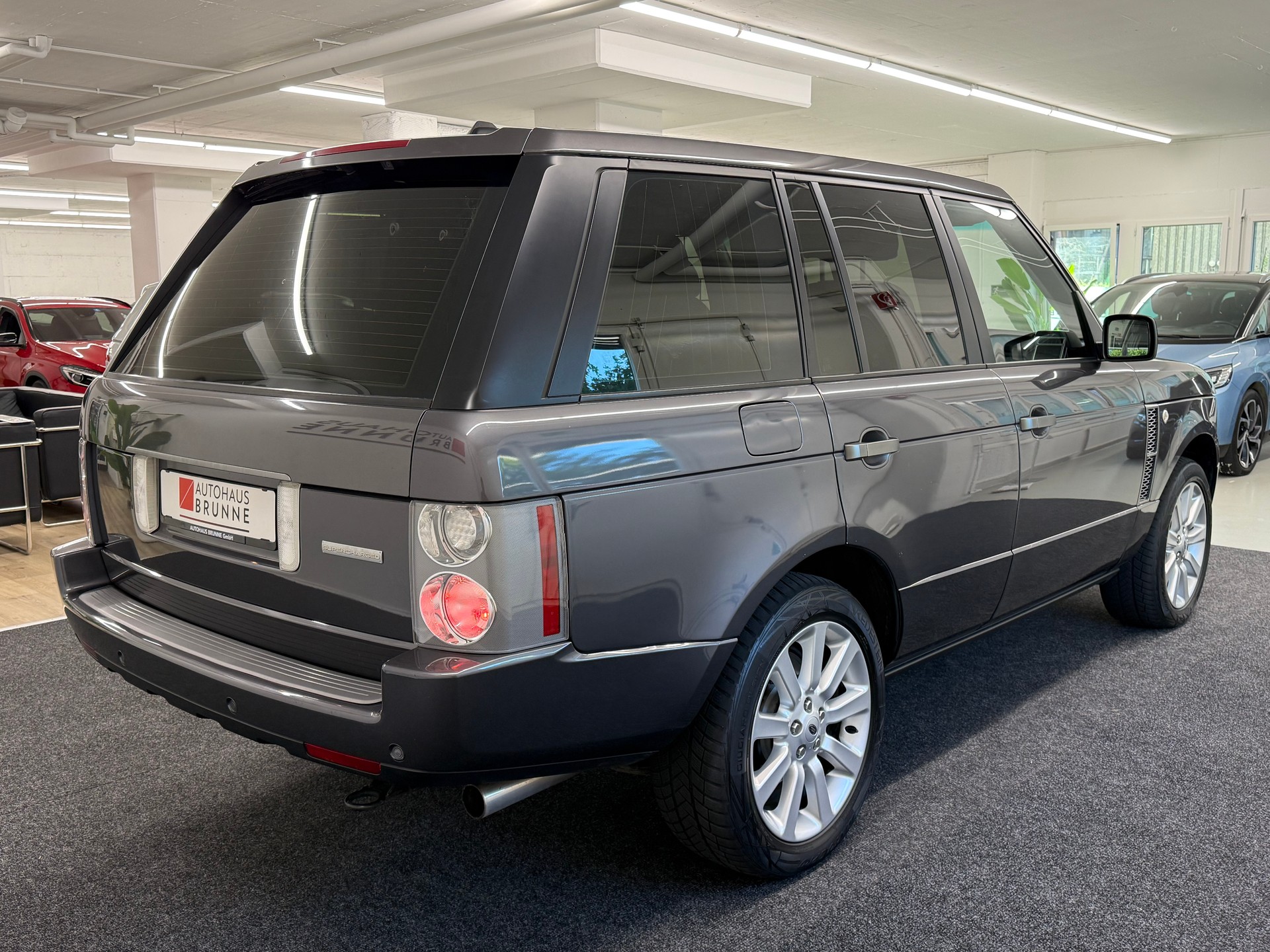 LAND ROVER Range Rover 4.2 V8 SC SUPERCHARGED-image-5