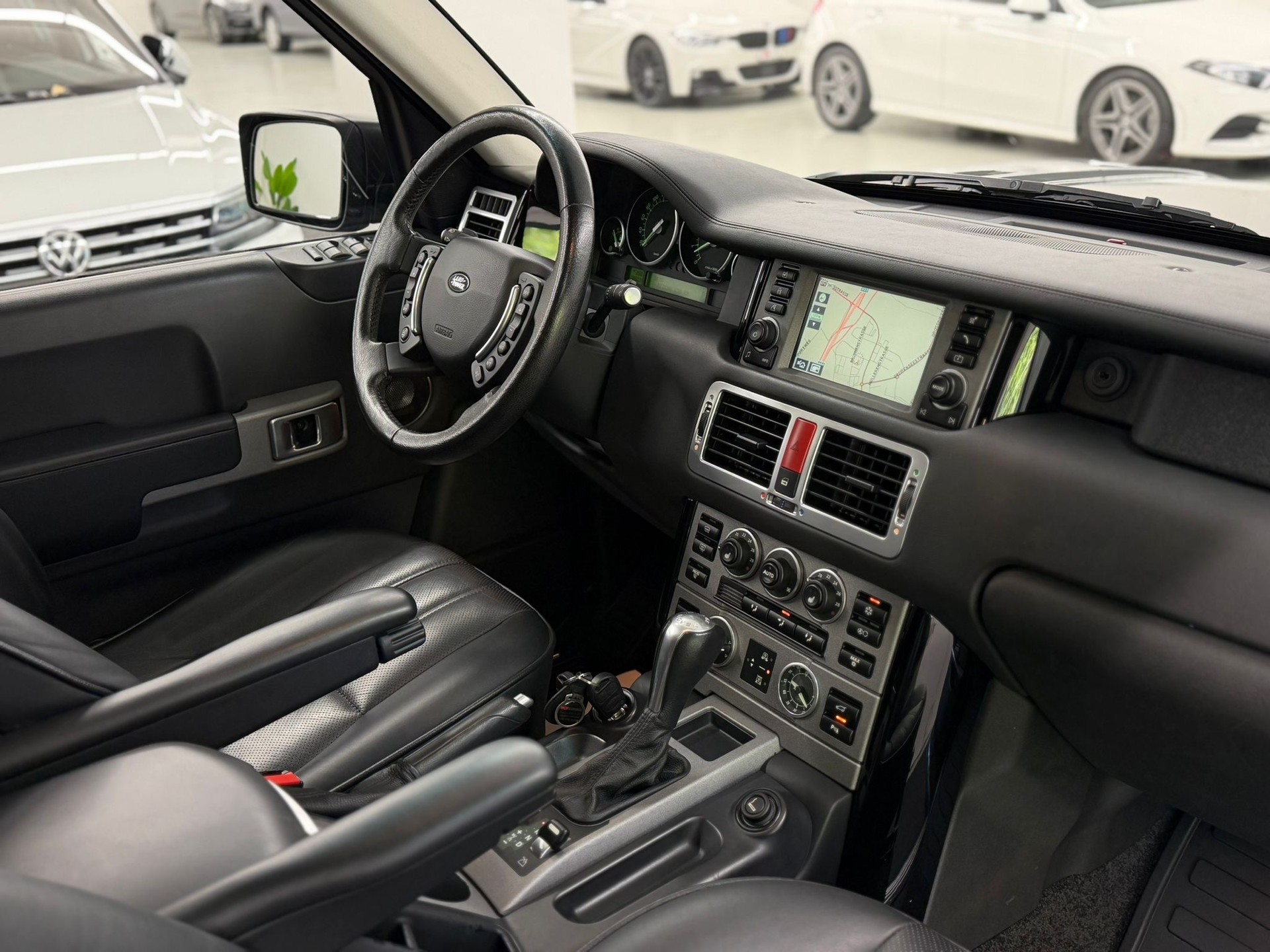 LAND ROVER Range Rover 4.2 V8 SC SUPERCHARGED-image-21