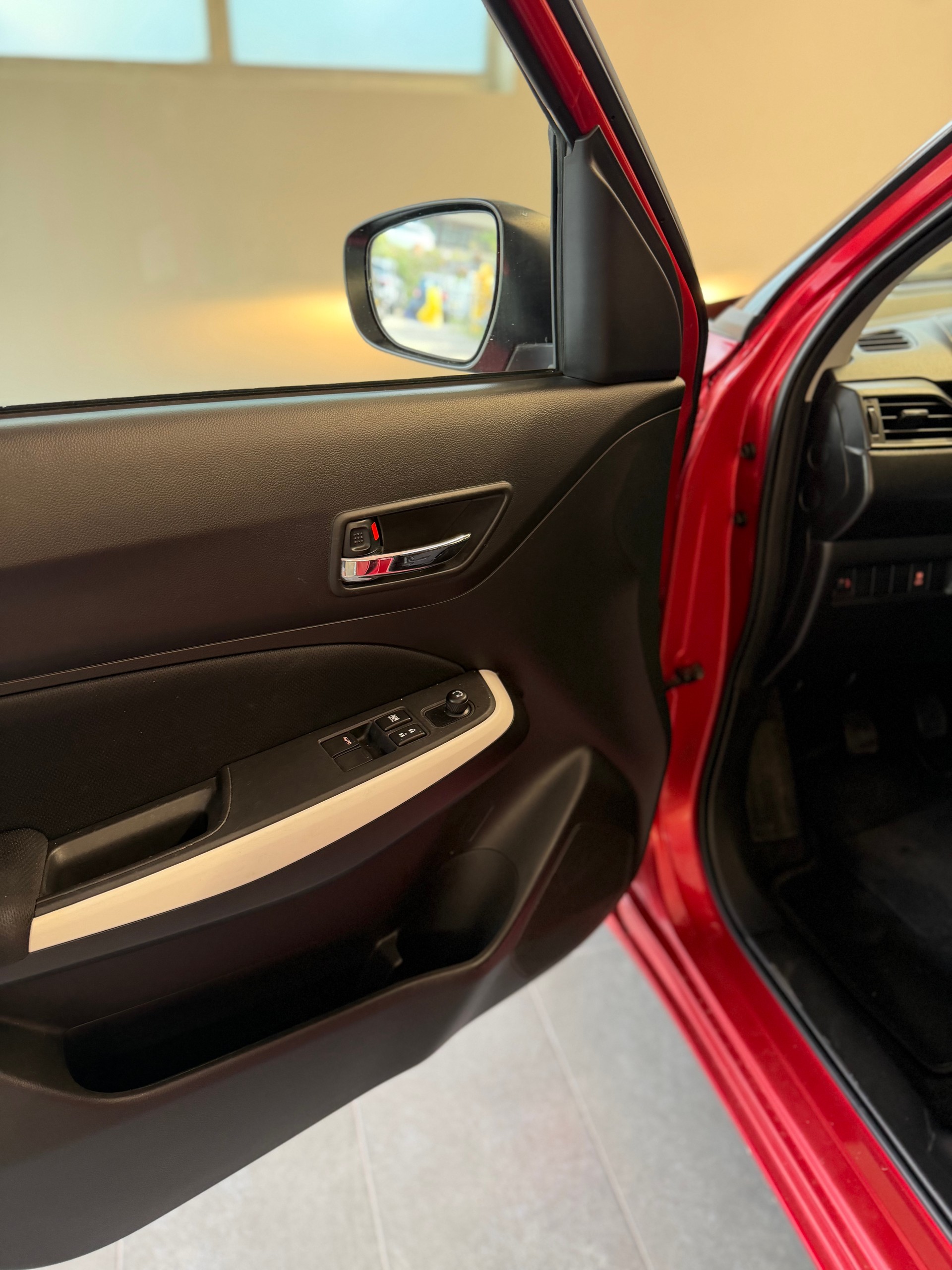 SUZUKI Swift 1.2i Compact+ Allgrip 4x4-image-5