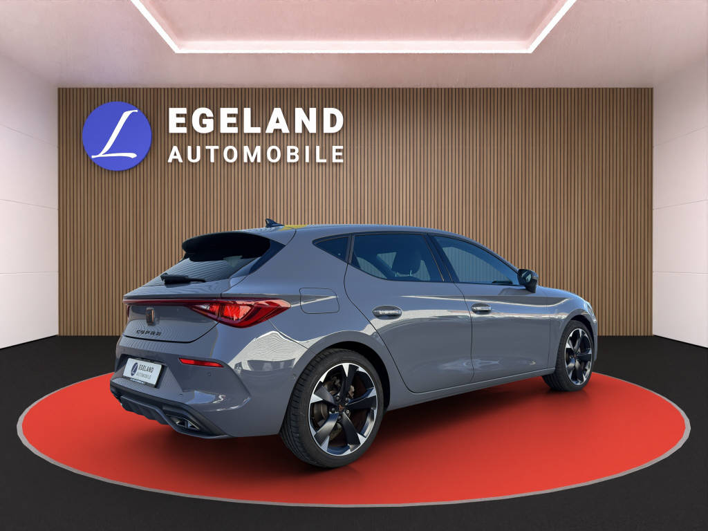 CUPRA Leon 1.5 eTSI DSG-image-3