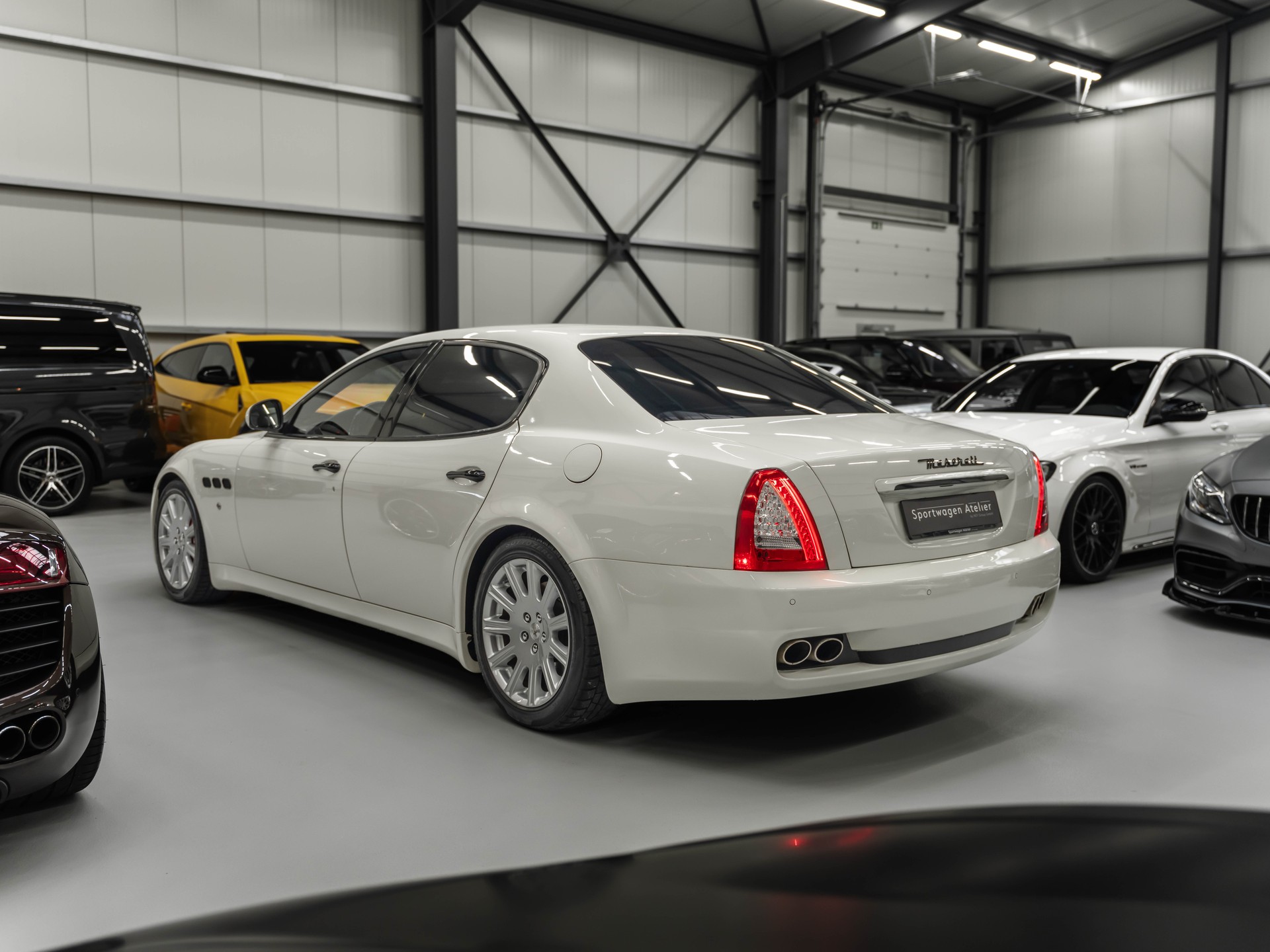 MASERATI Quattroporte 4.7 V8 S Automatica-showroom-element-1