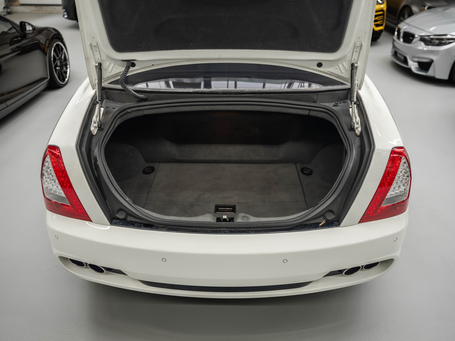 MASERATI Quattroporte 4.7 V8 S Automatica-image-27