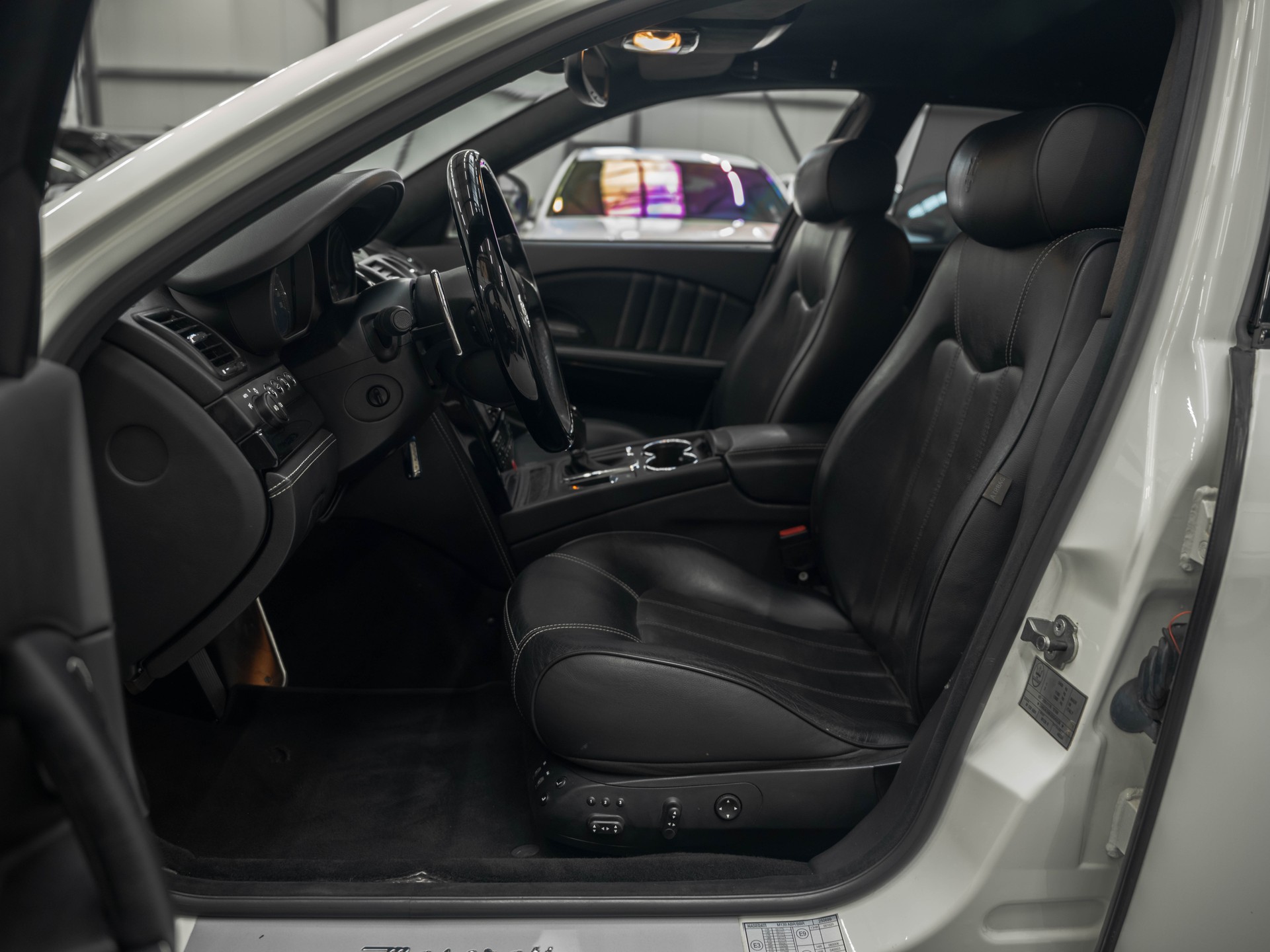 MASERATI Quattroporte 4.7 V8 S Automatica-image-7