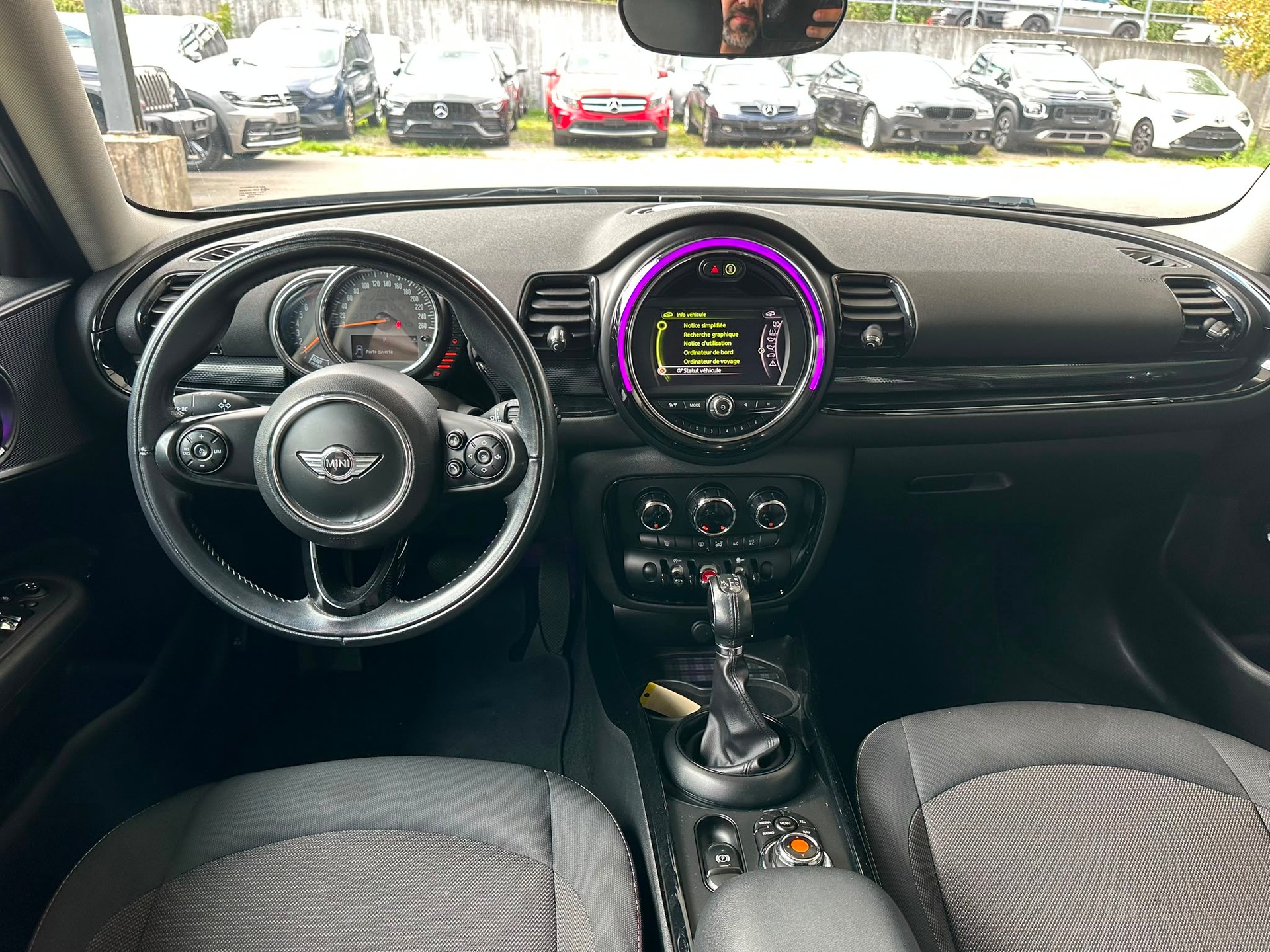 MINI Clubman Cooper Steptronic-image-11