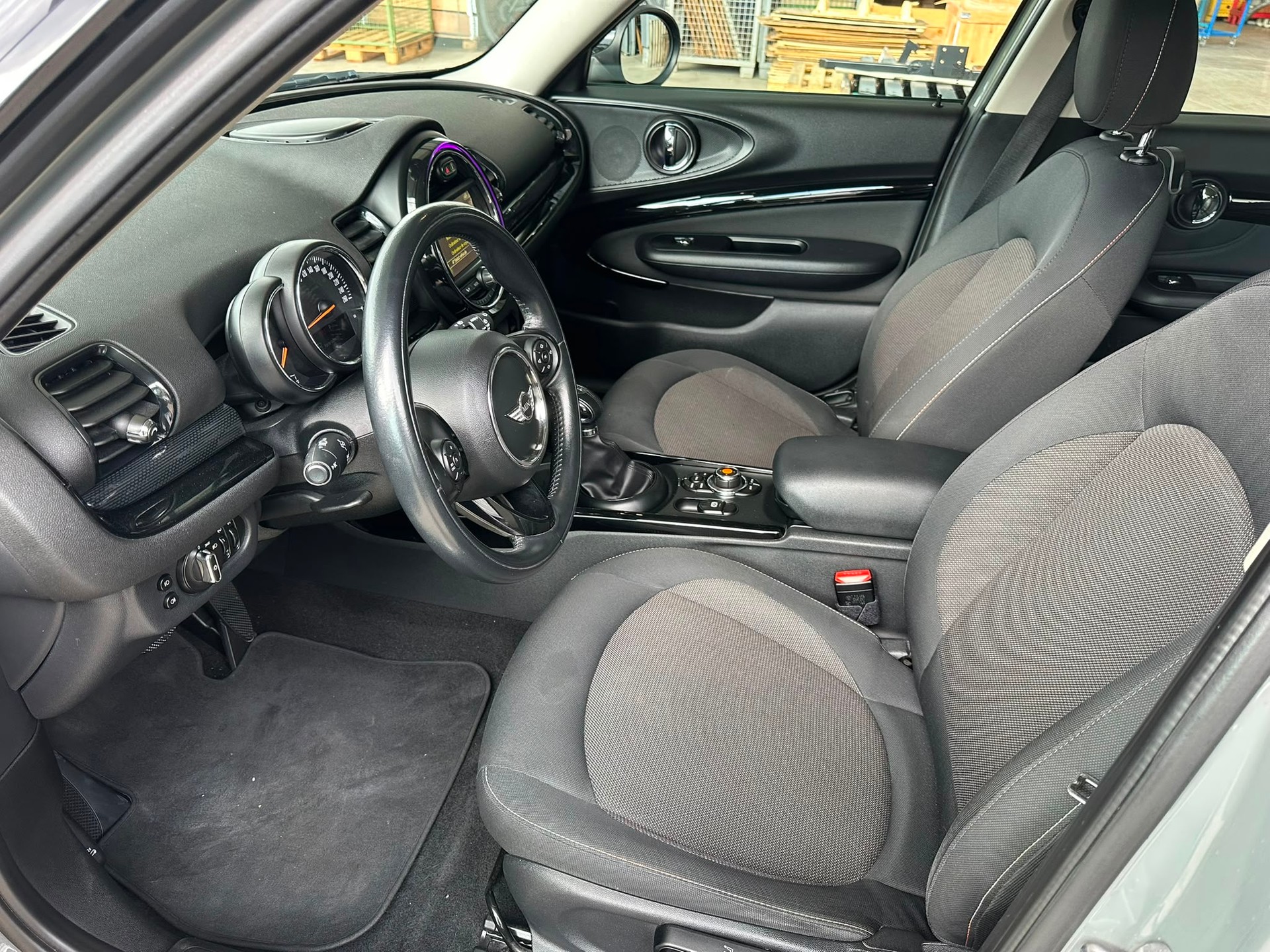 MINI Clubman Cooper Steptronic-image-6