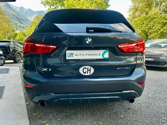 BMW X1 xDrive 18d Sport Line-image-8