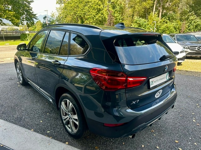 BMW X1 xDrive 18d Sport Line-image-7