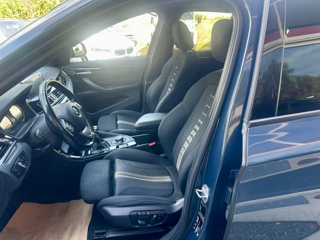 BMW X1 xDrive 18d Sport Line-image-15